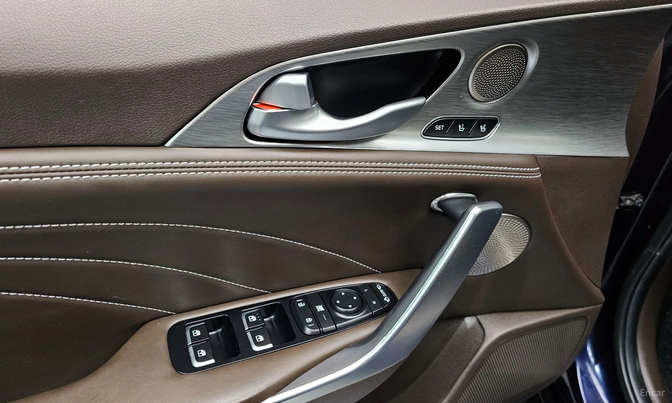 Kia Stinger Master превью 17