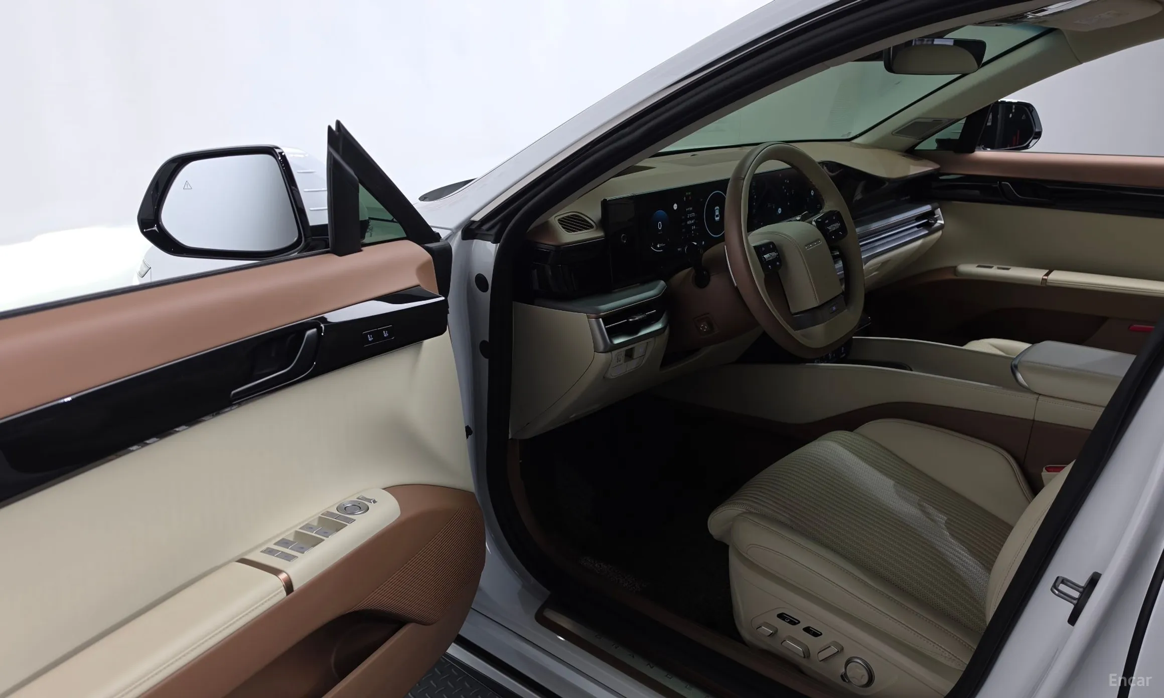 Hyundai Grandeur (GN7) превью 10