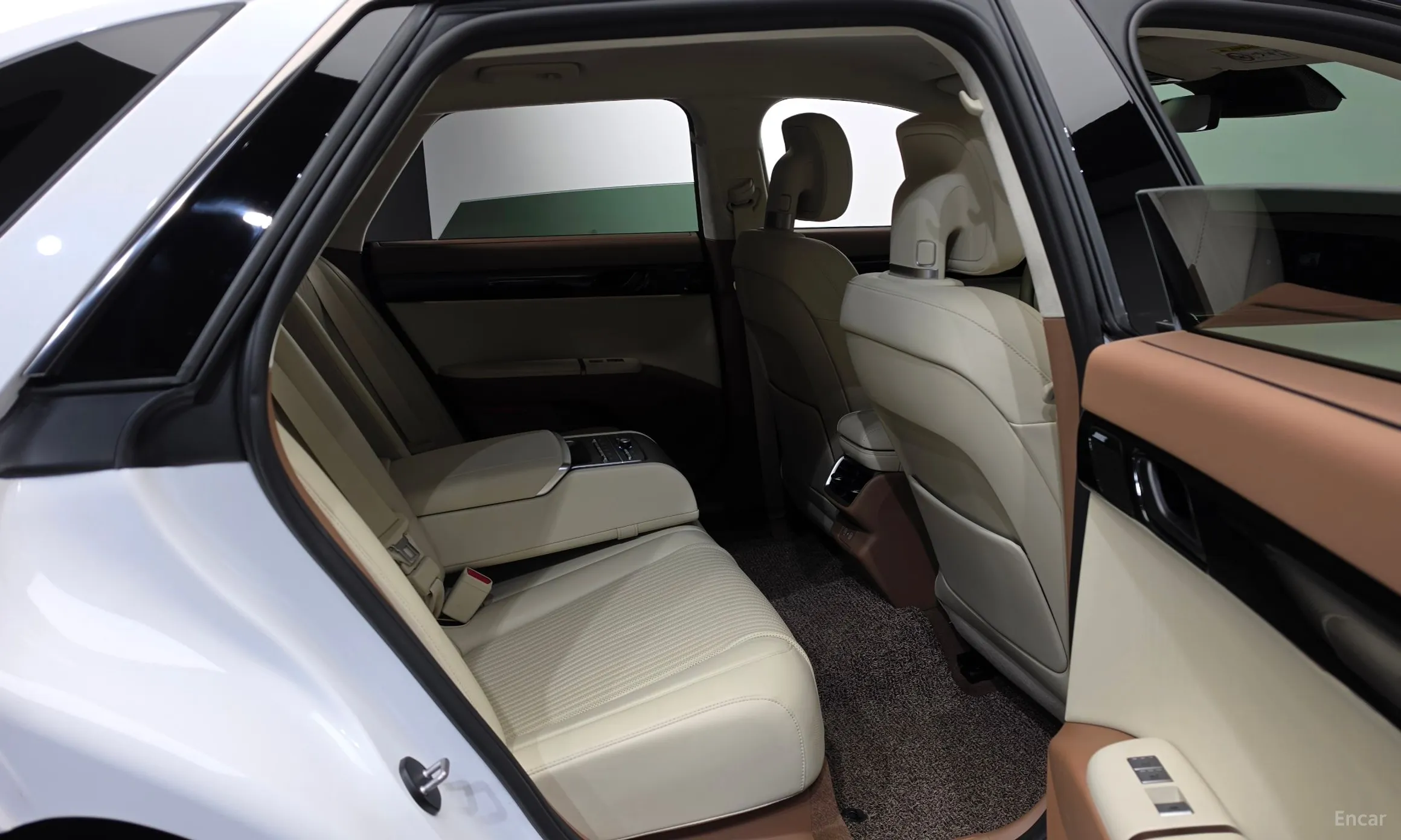 Hyundai Grandeur (GN7) превью 11