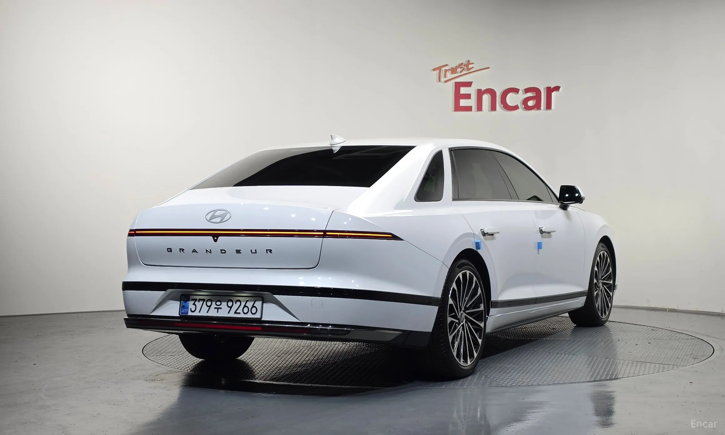 Hyundai Grandeur (GN7)