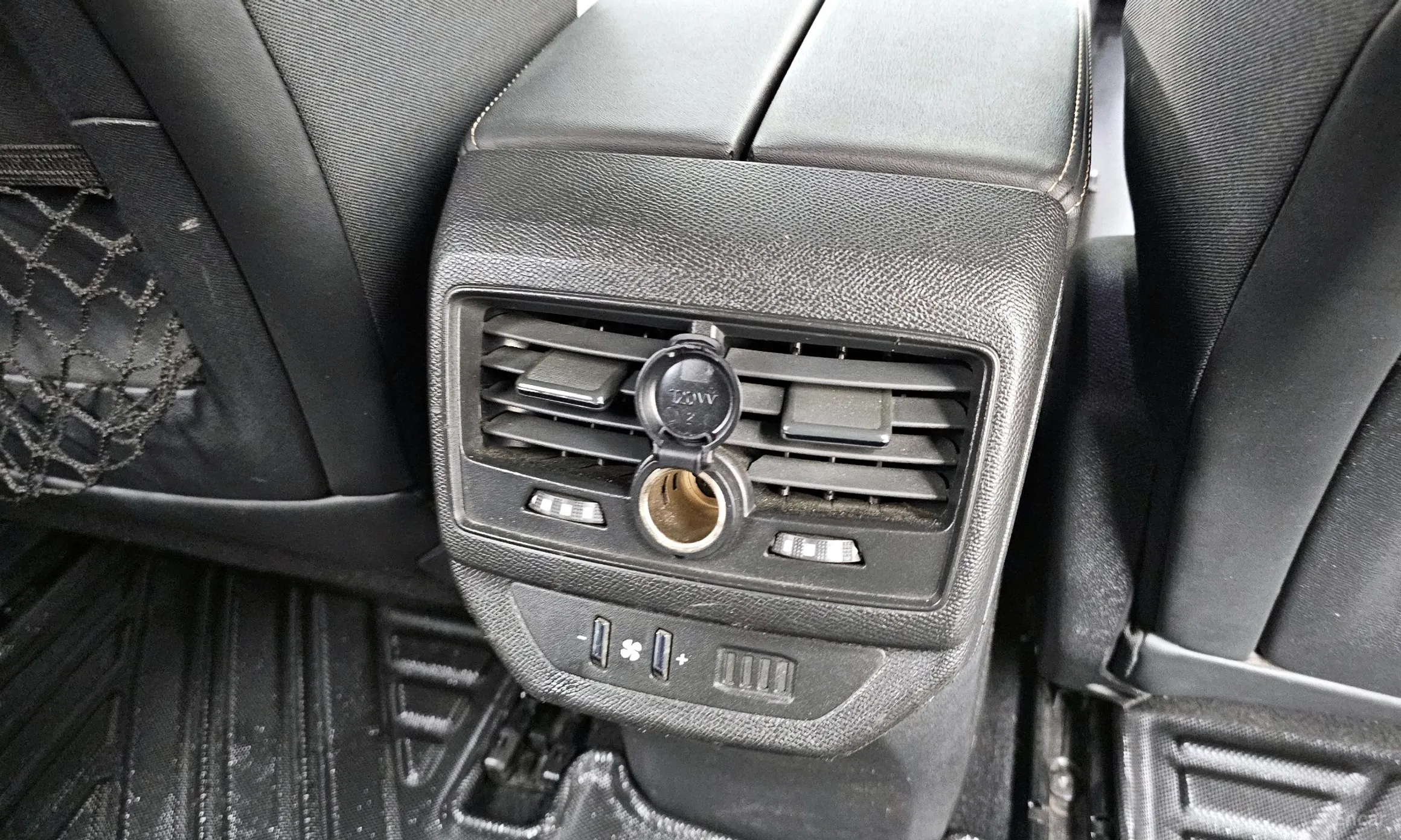 Peugeot 5008 2nd generation превью 19