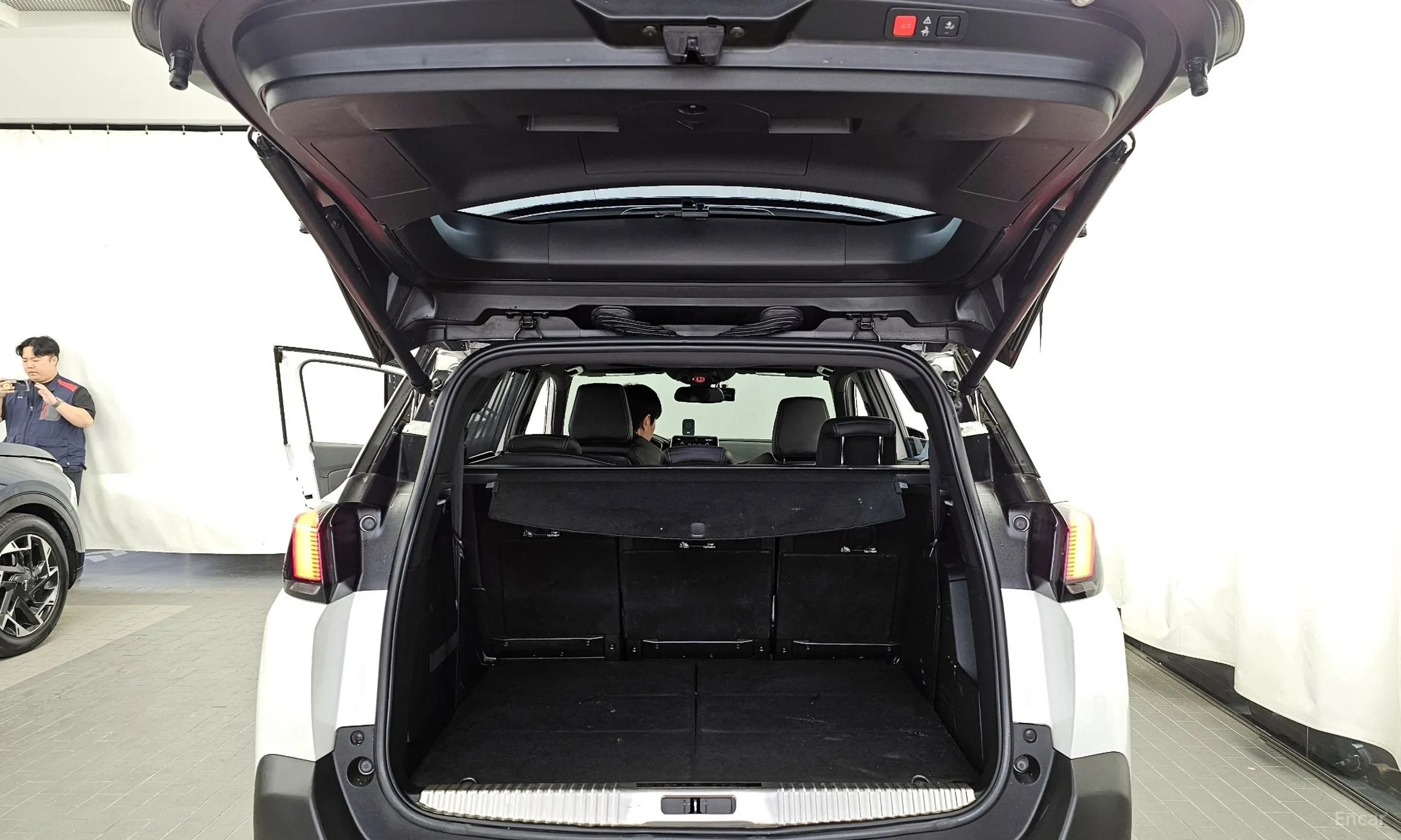 Peugeot 5008 2nd generation превью 20