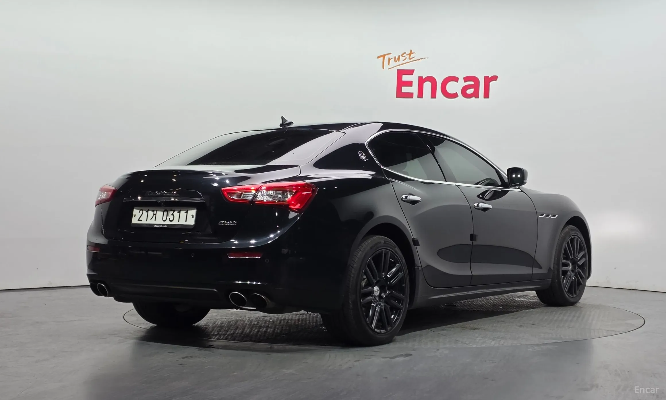 Maserati Ghibli превью 2