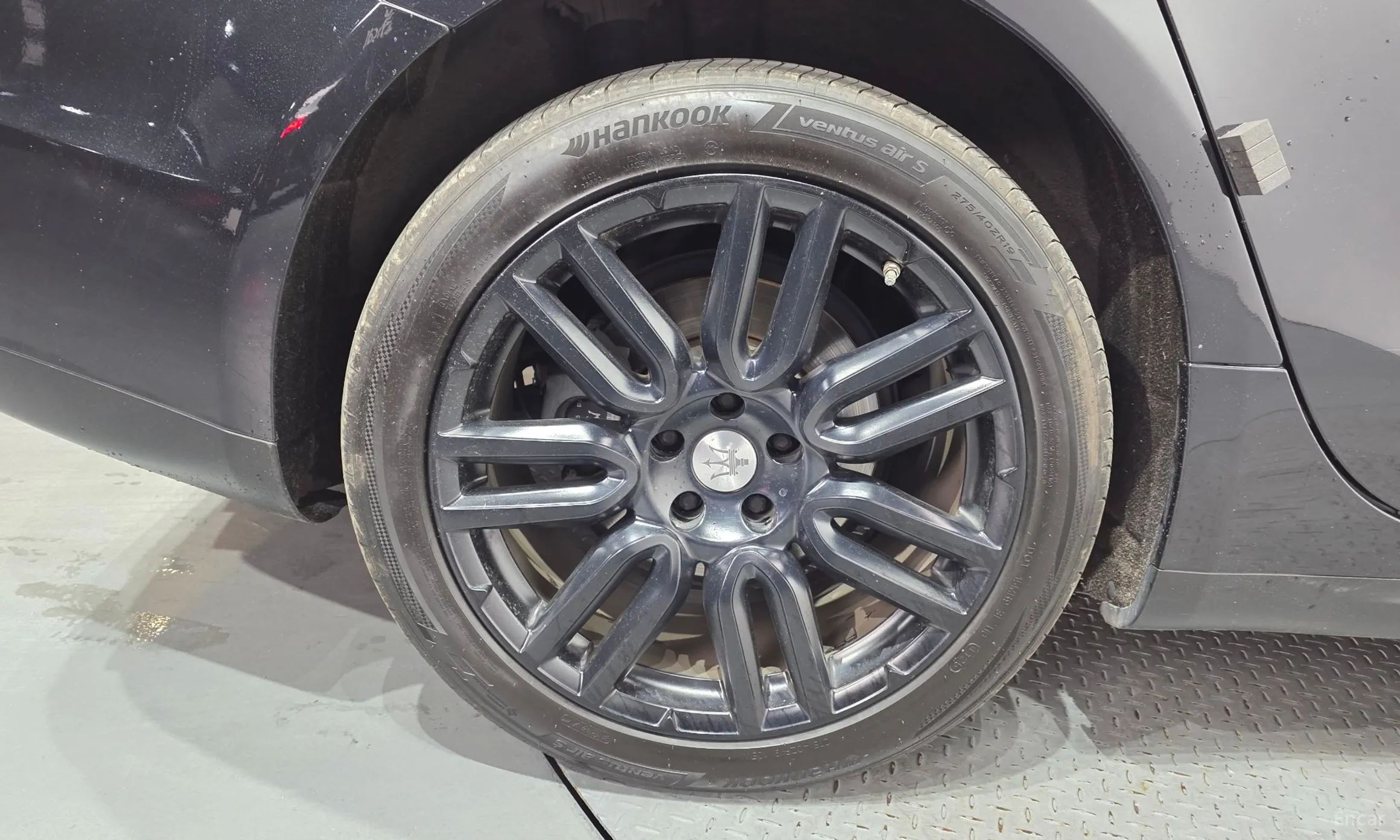 Maserati Ghibli превью 5