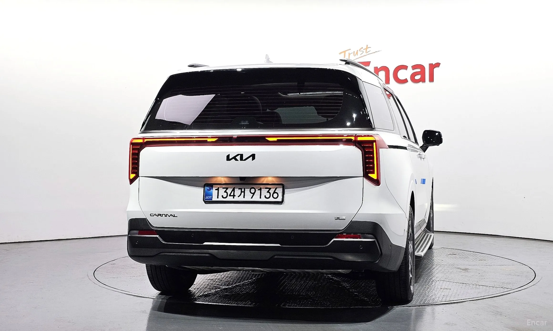 Kia Carnival 4th Generation превью 4