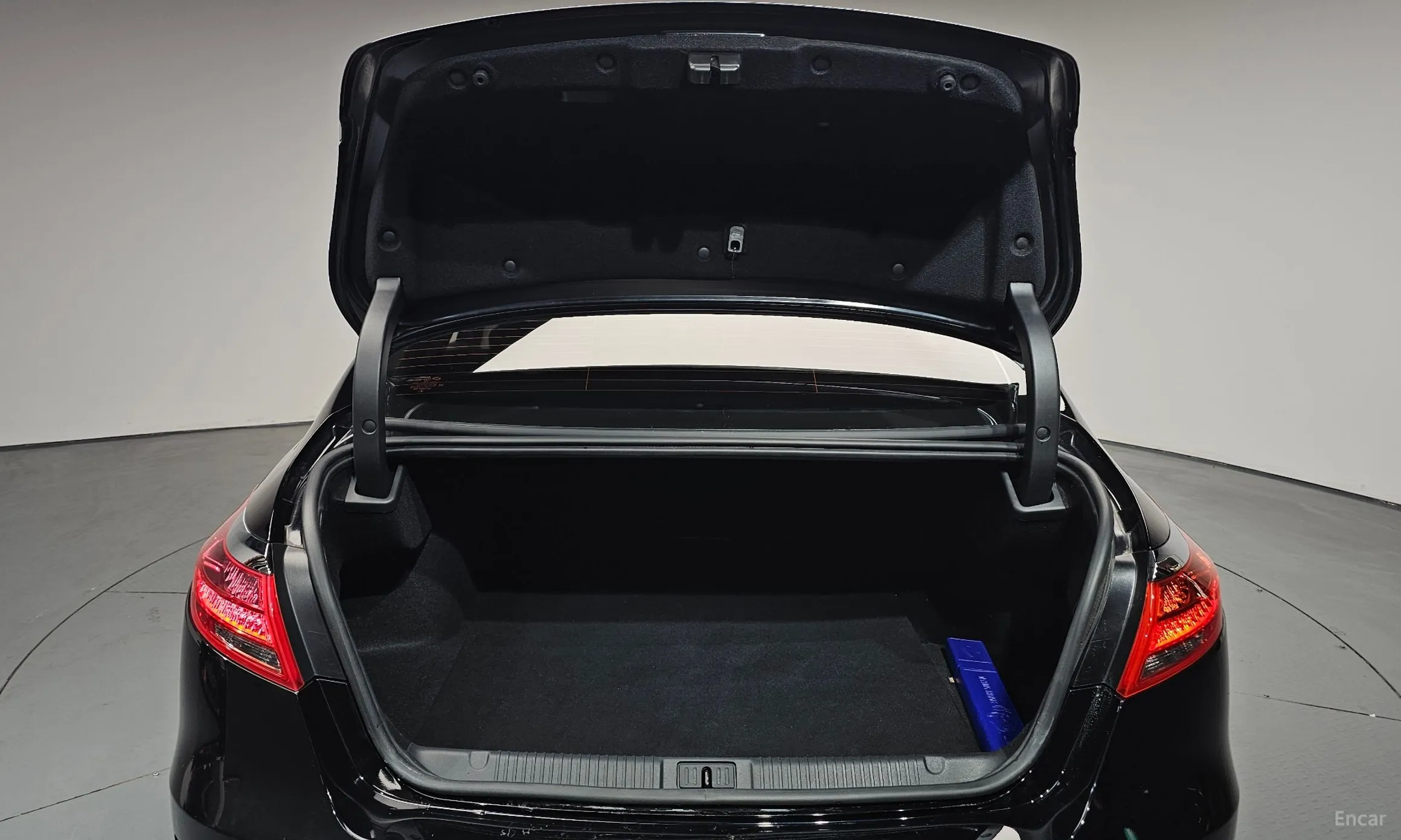 Renault Korea (Samsung) SM7 превью 20