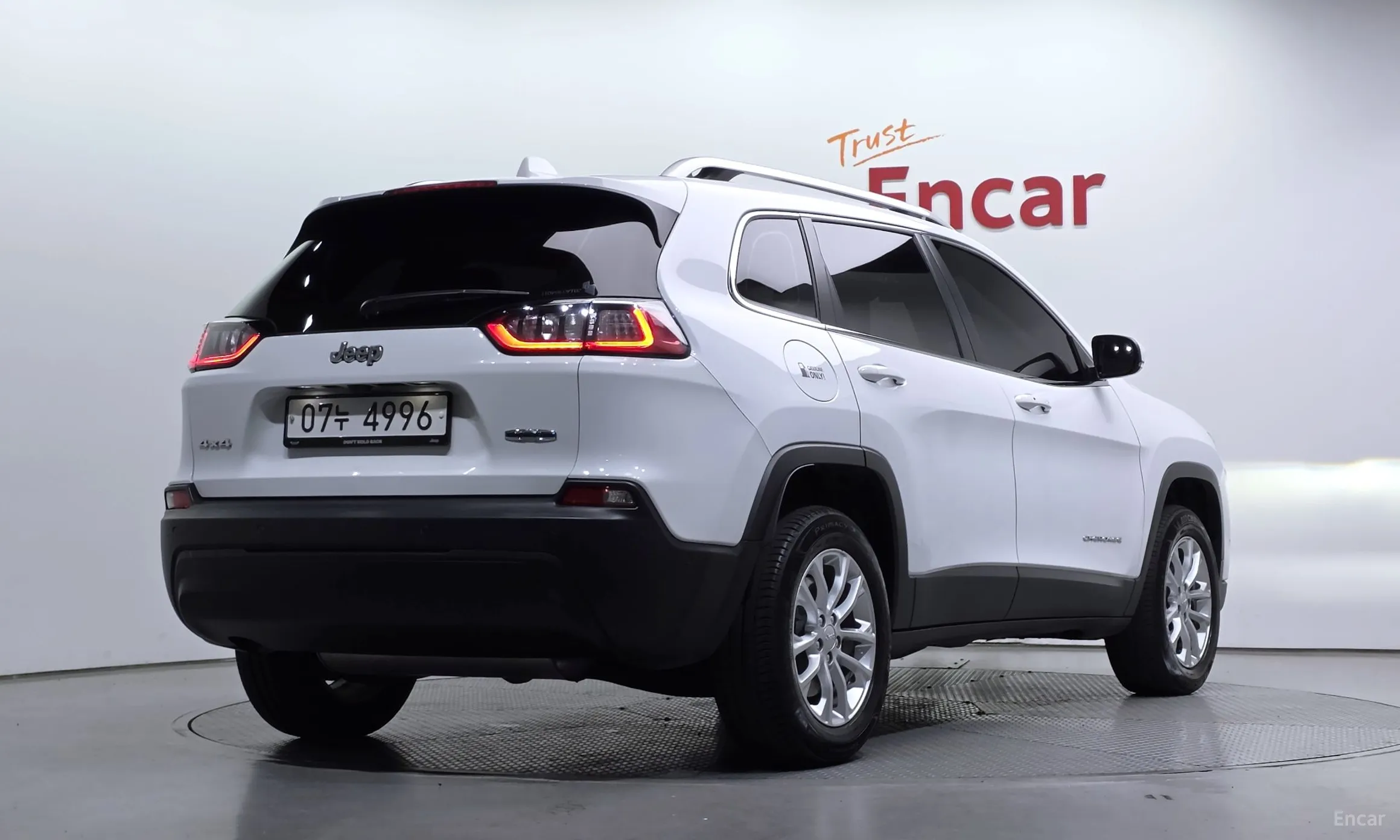 Jeep Cherokee (KL) превью 2