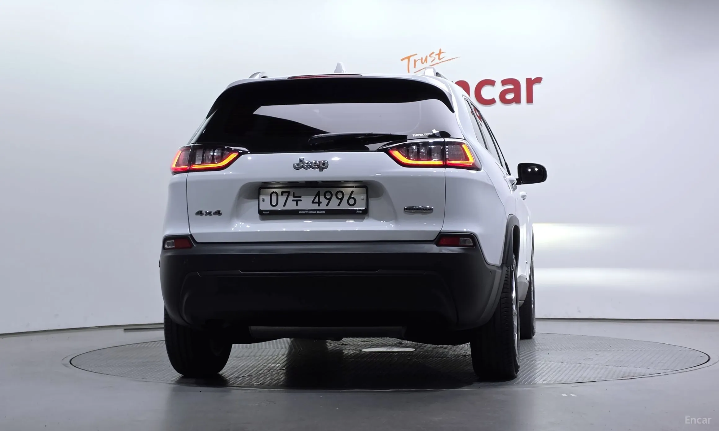 Jeep Cherokee (KL) превью 4