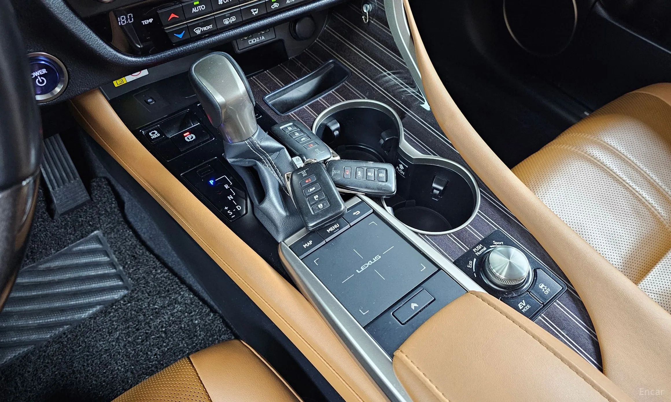 Lexus RX450hL 4th Generation превью 9