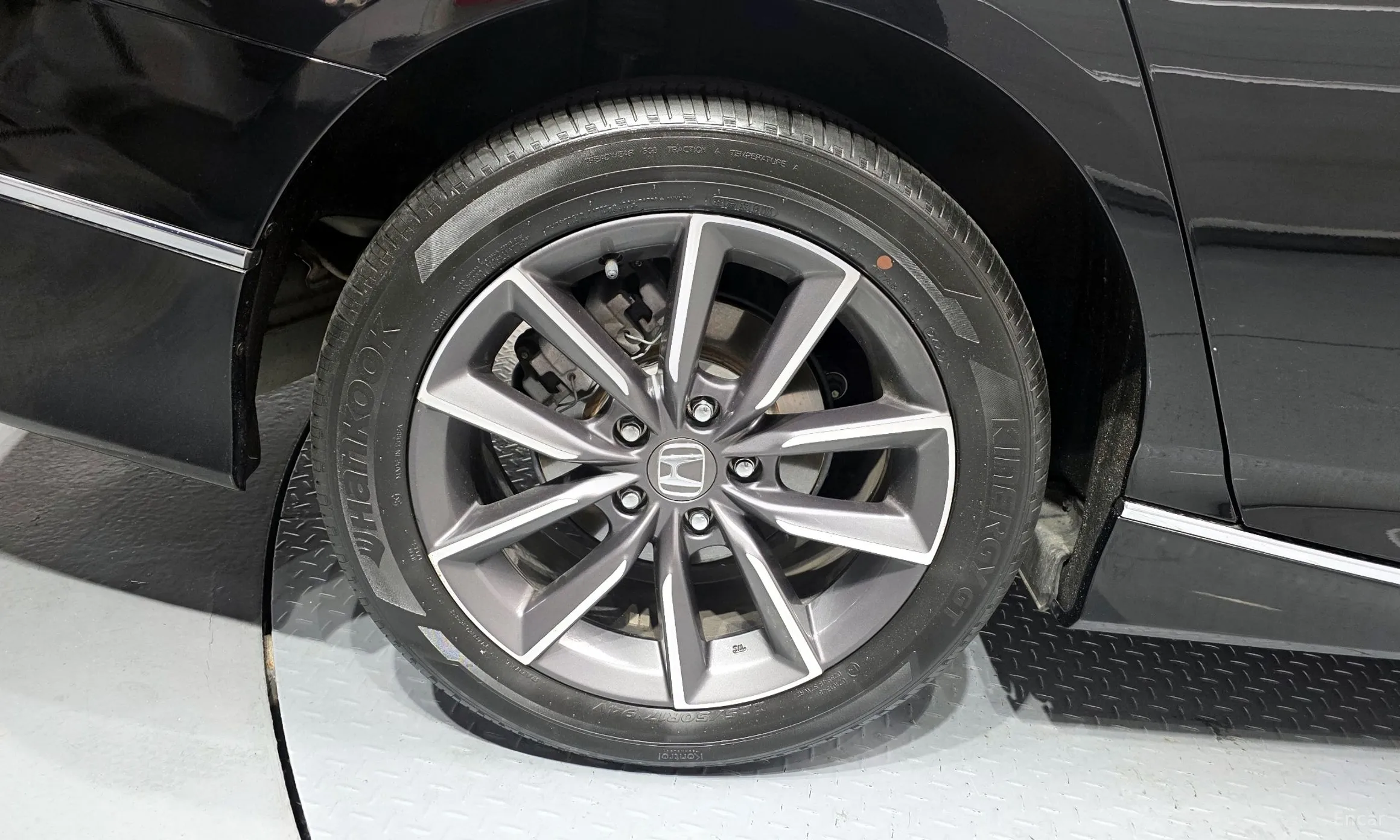 Honda Accord 10th Generation превью 5