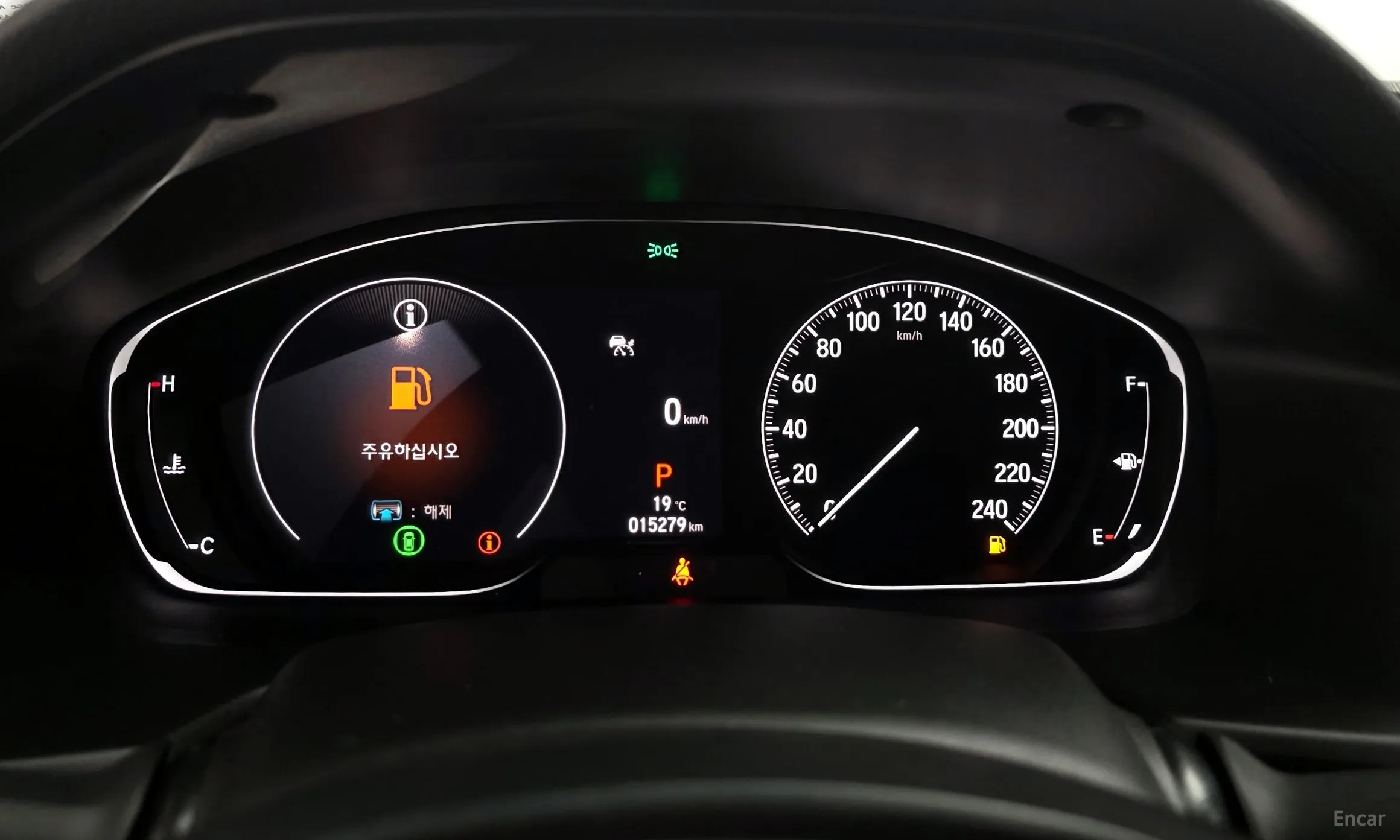 Honda Accord 10th Generation превью 8