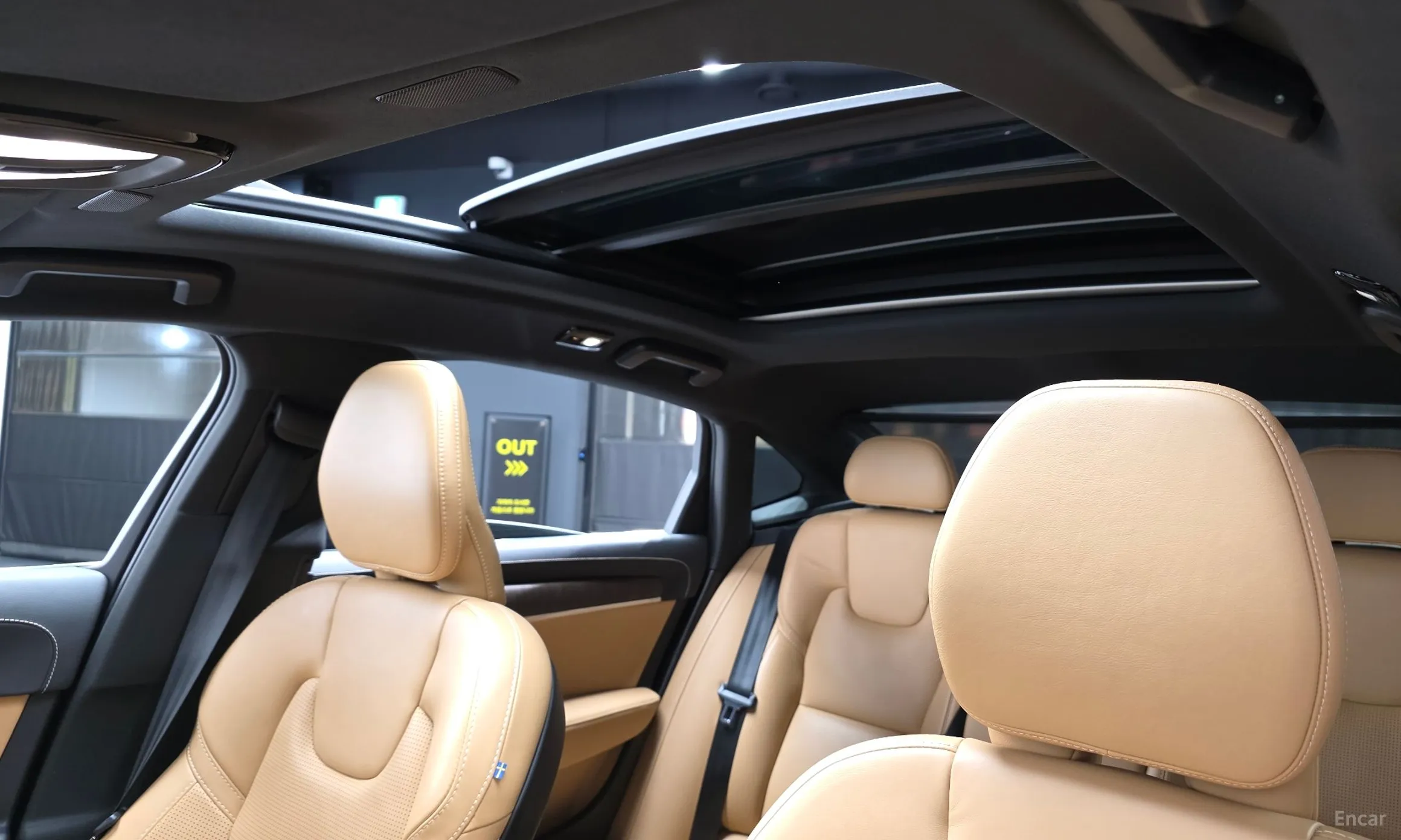 Volvo S90 превью 18