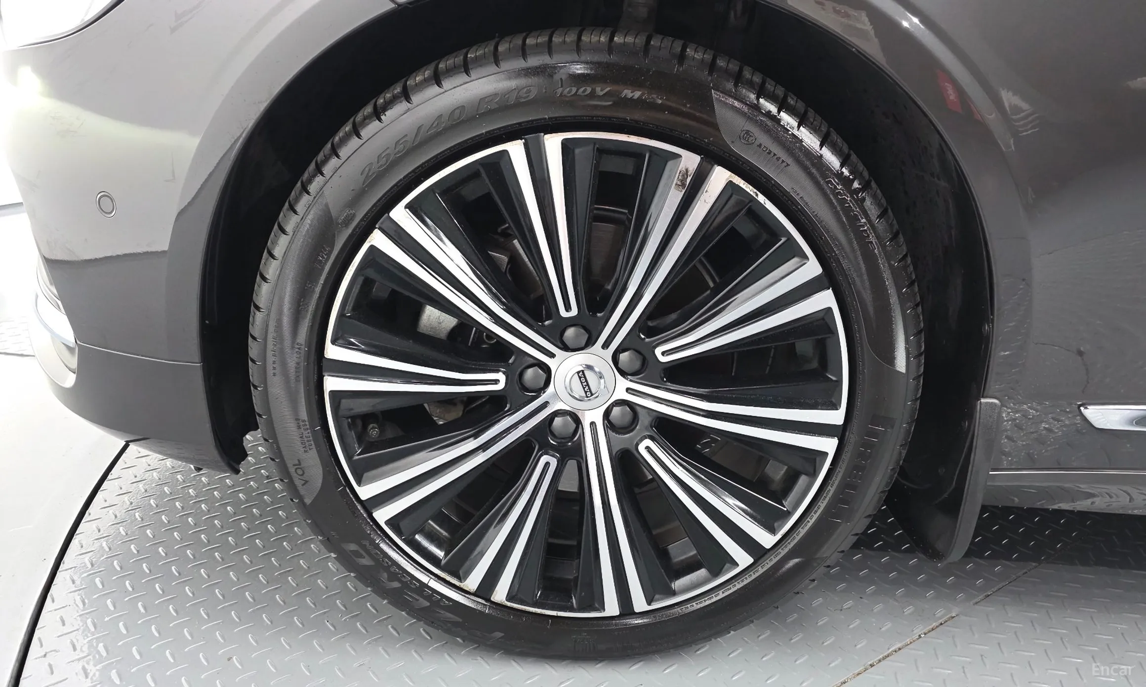 Volvo S90 превью 5