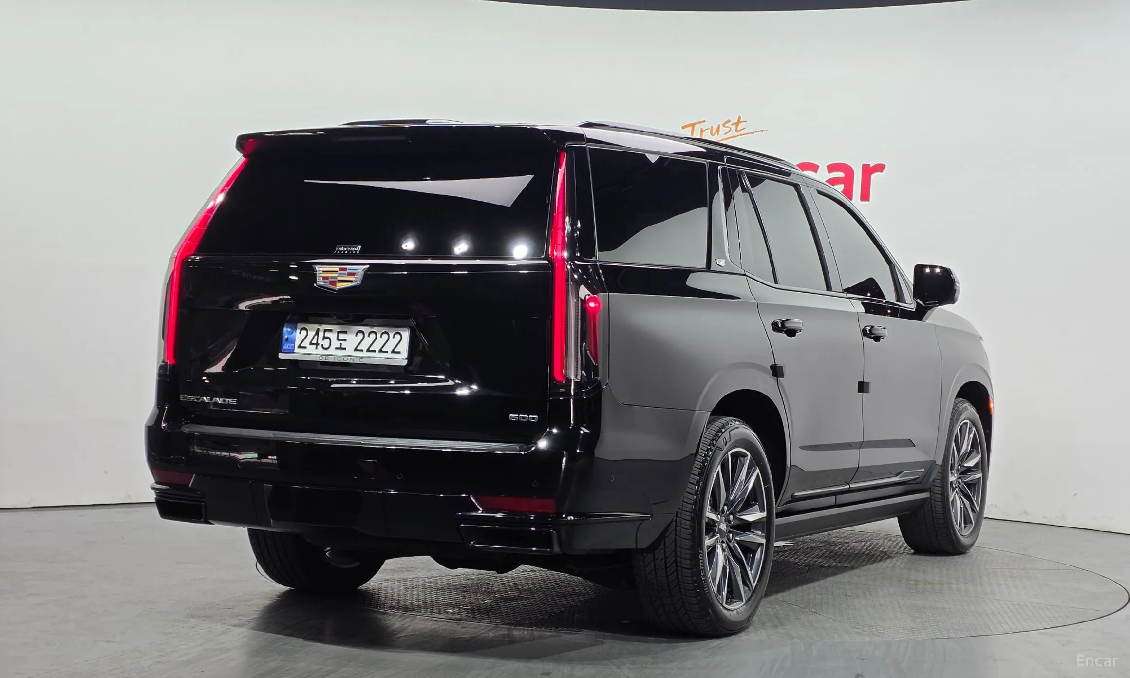Cadillac Escalade 5th Generation