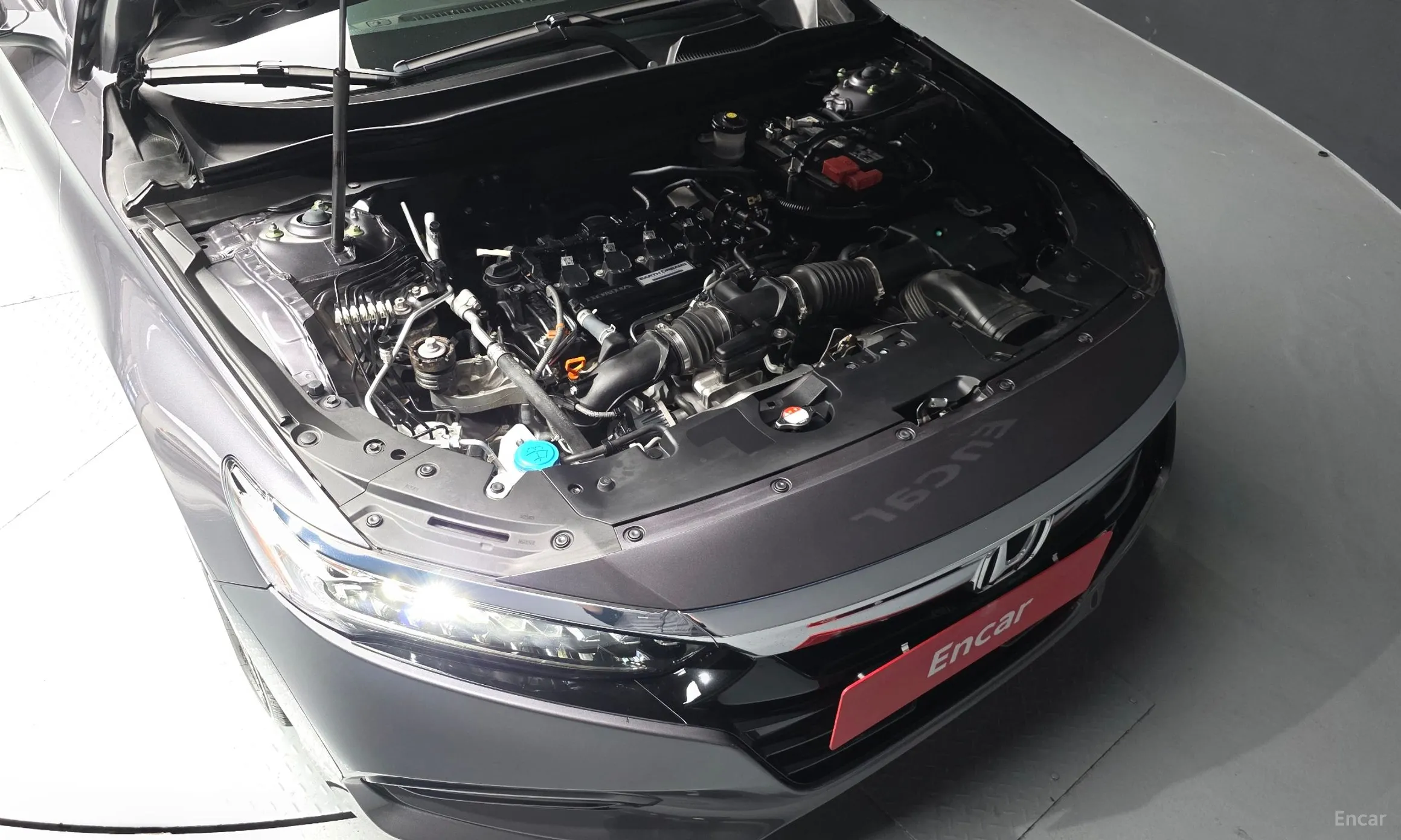 Honda Accord 10th Generation превью 6