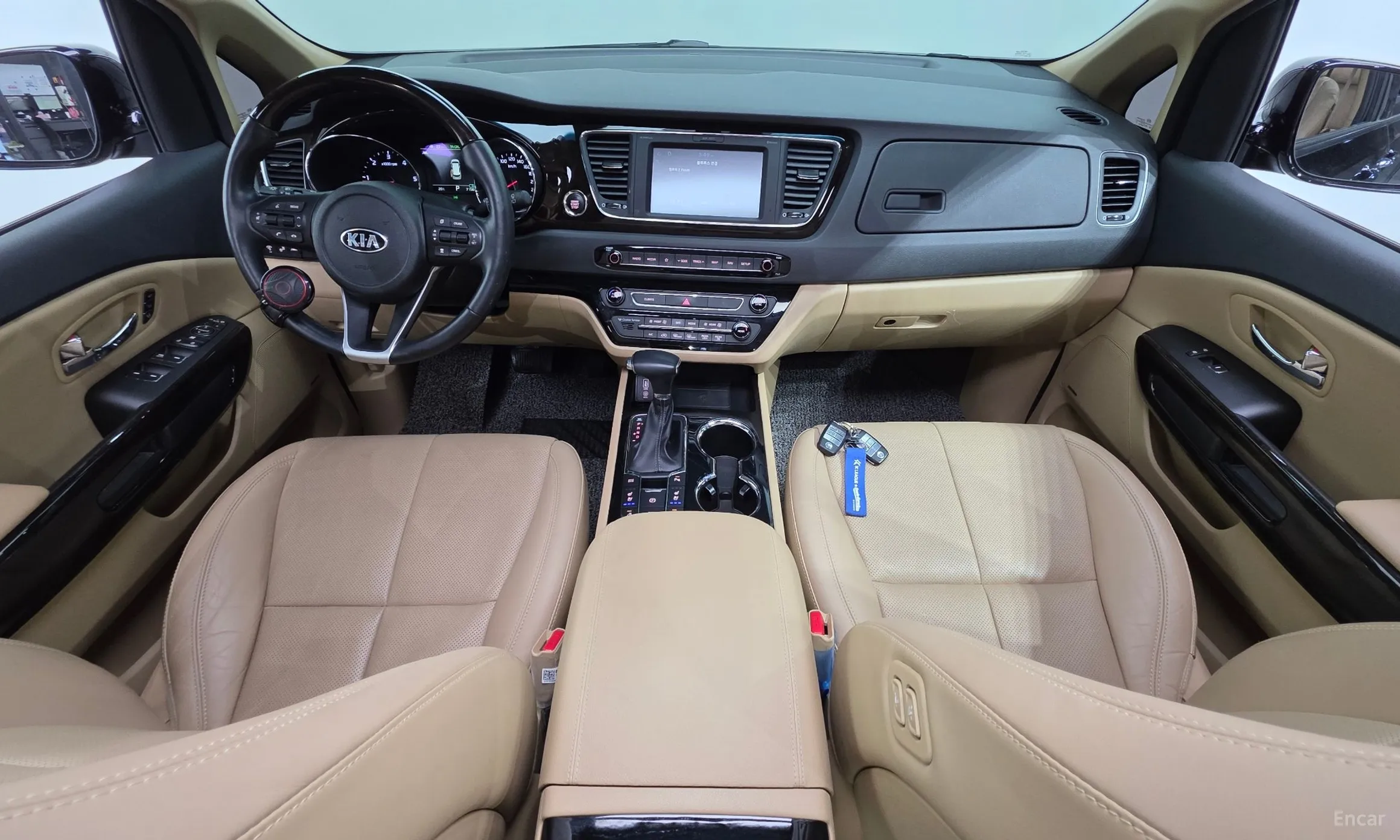 Kia Carnival превью 7