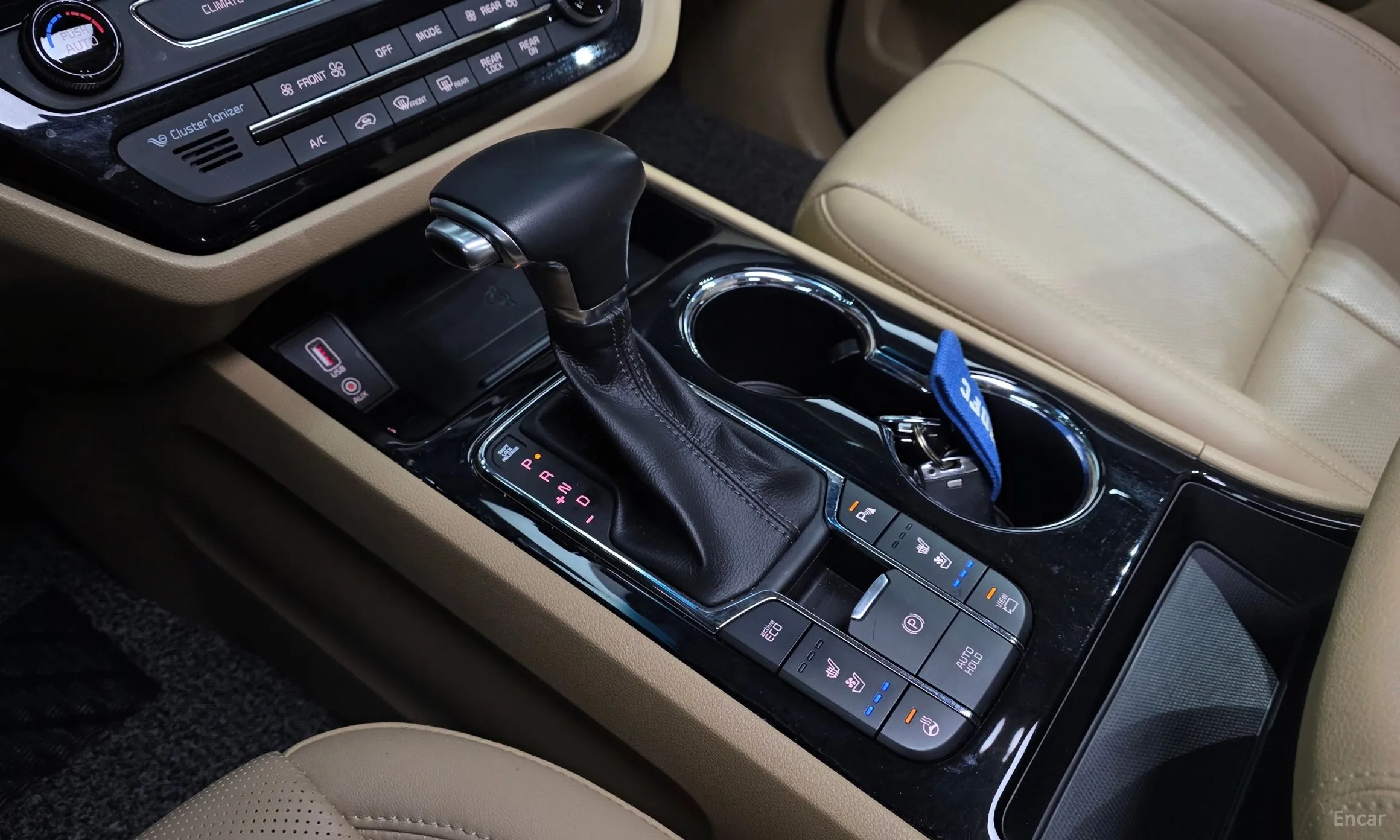 Kia Carnival превью 9