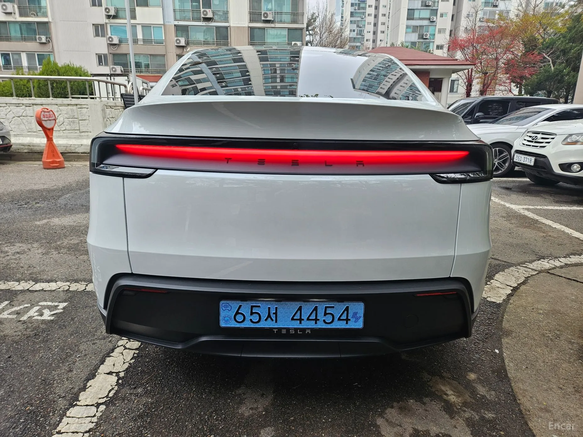 Tesla Model Y превью 4