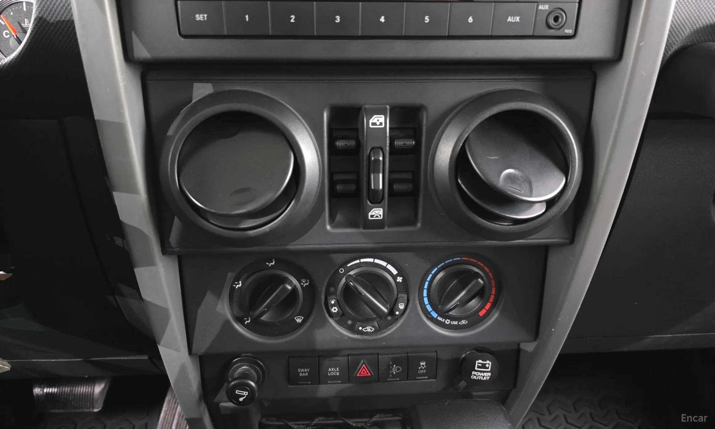 Jeep Wrangler (JK) превью 15
