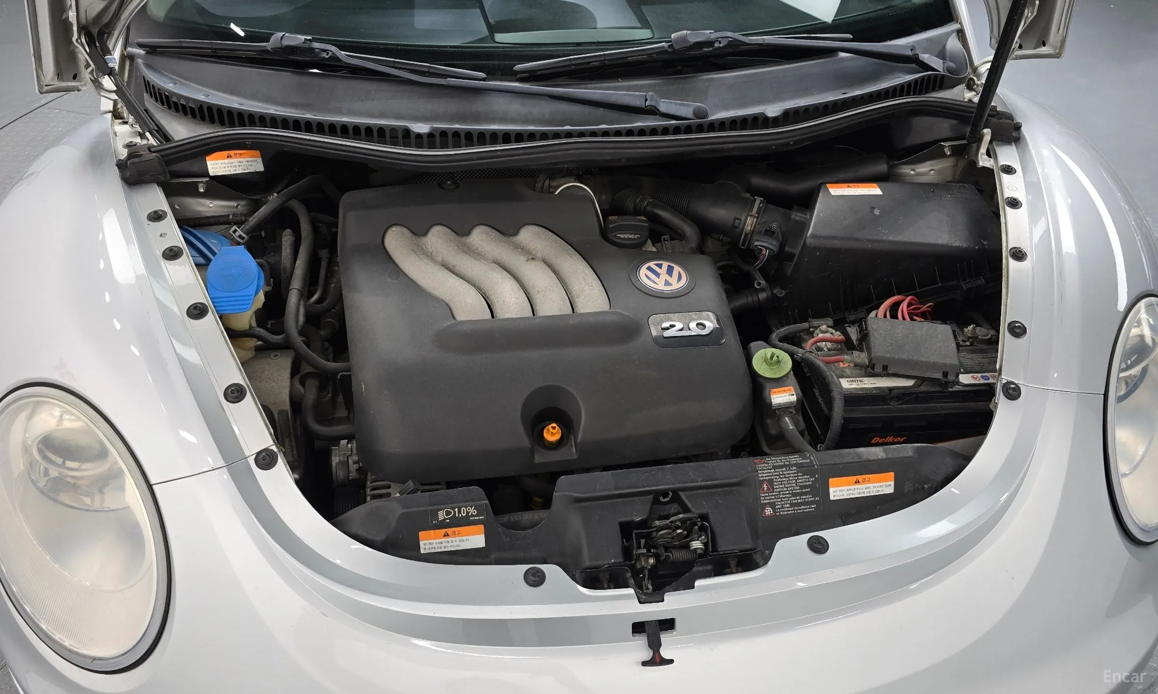 Volkswagen New Beetle превью 6
