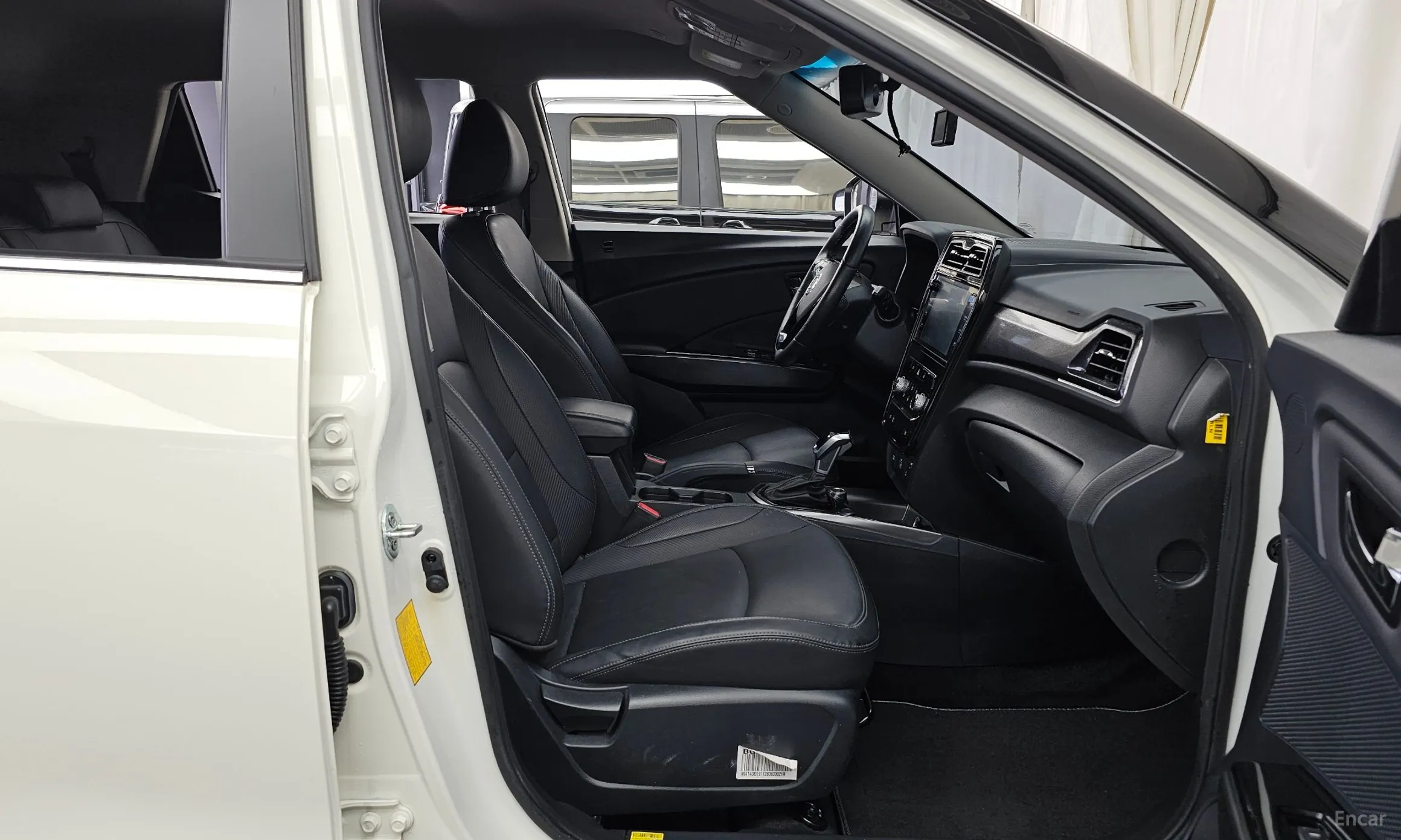 KG Mobility (SsangYong) Berry New Tivoli превью 11