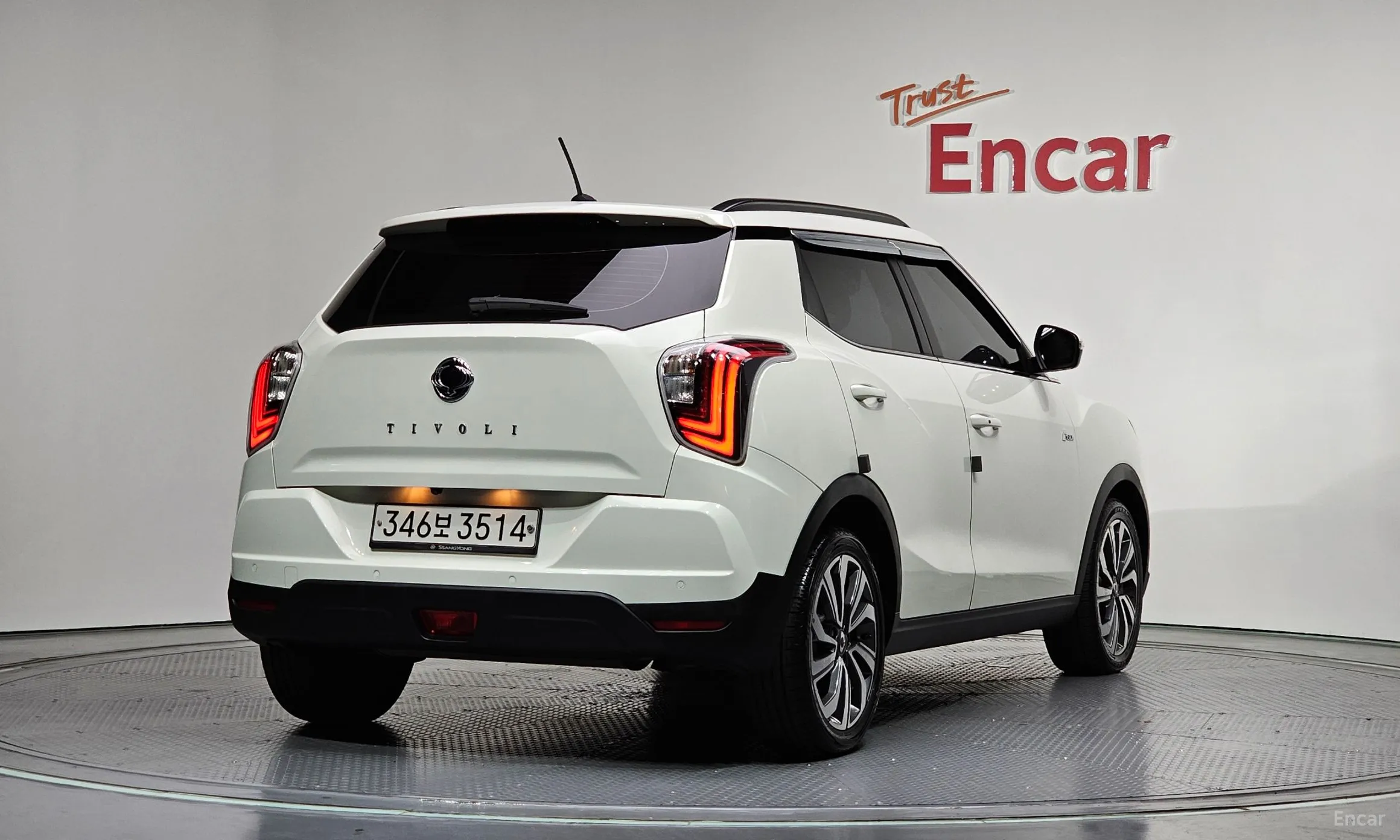KG Mobility (SsangYong) Berry New Tivoli превью 2