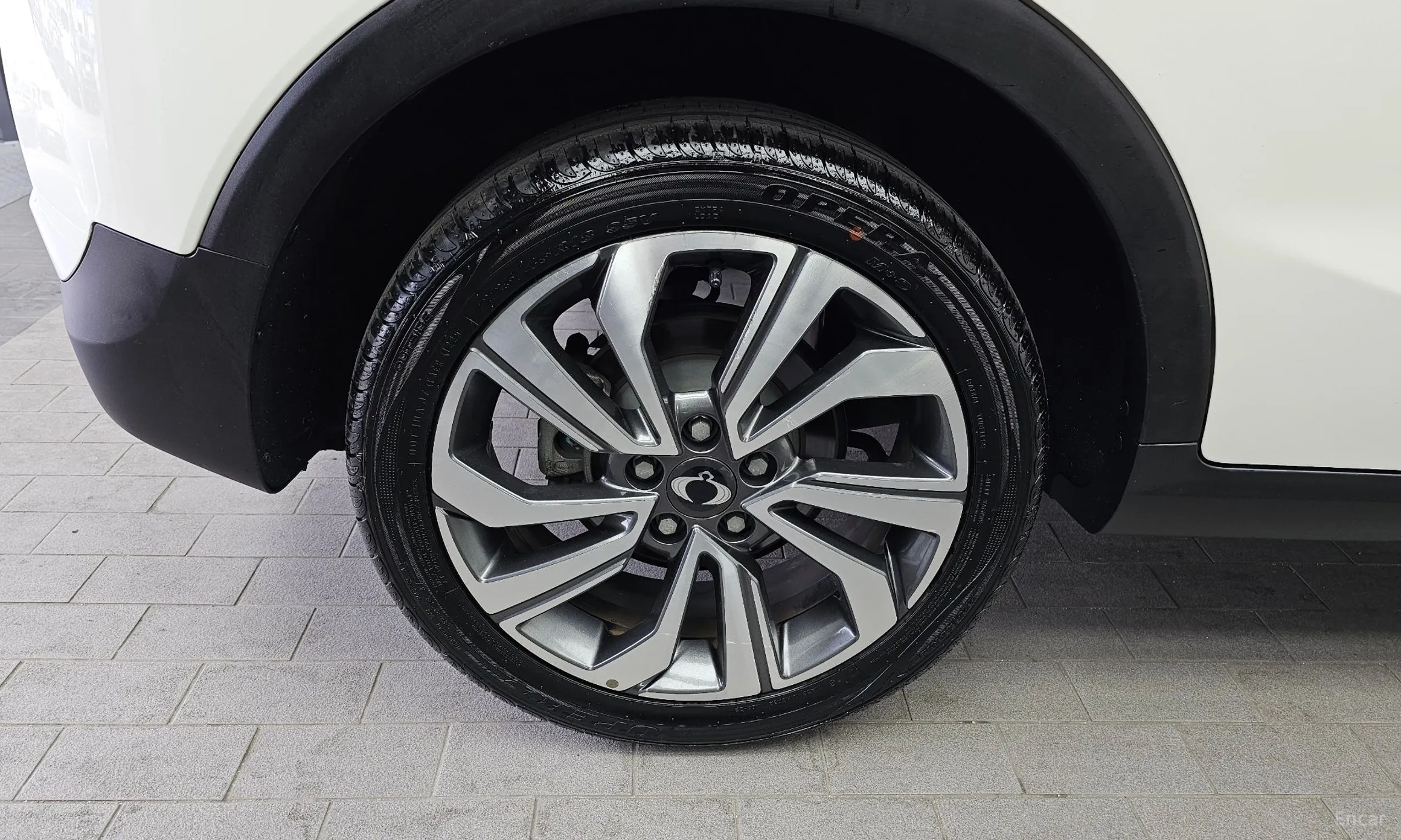 KG Mobility (SsangYong) Berry New Tivoli превью 5