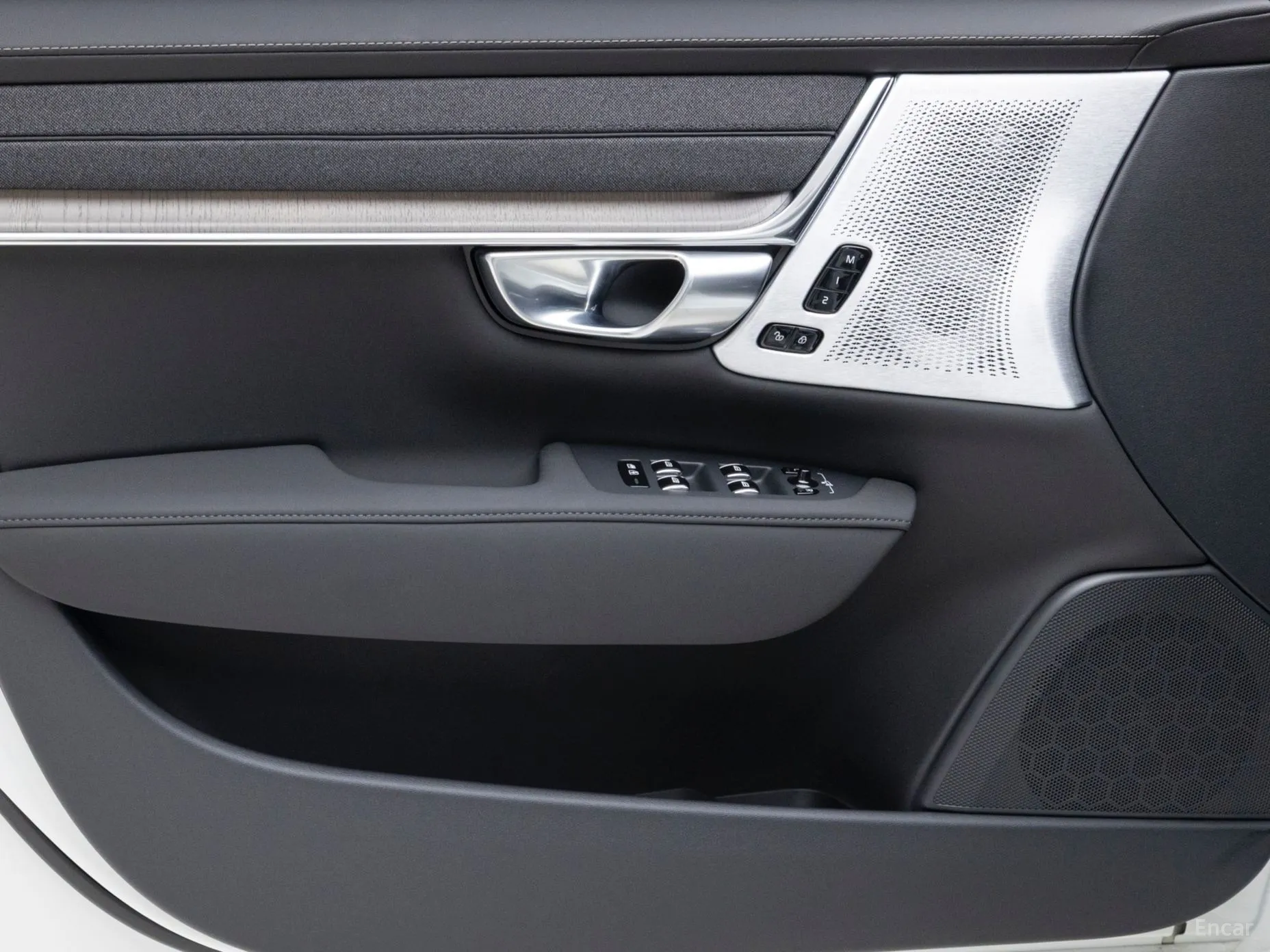 Volvo S90 превью 15