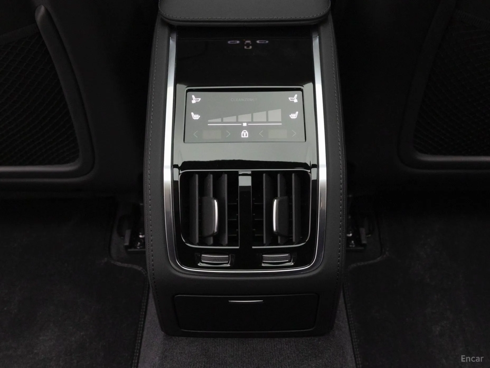 Volvo S90 превью 16