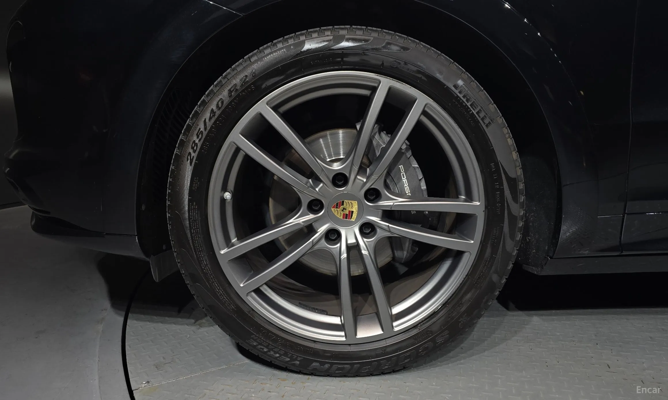 Porsche Cayenne (PO536) превью 5