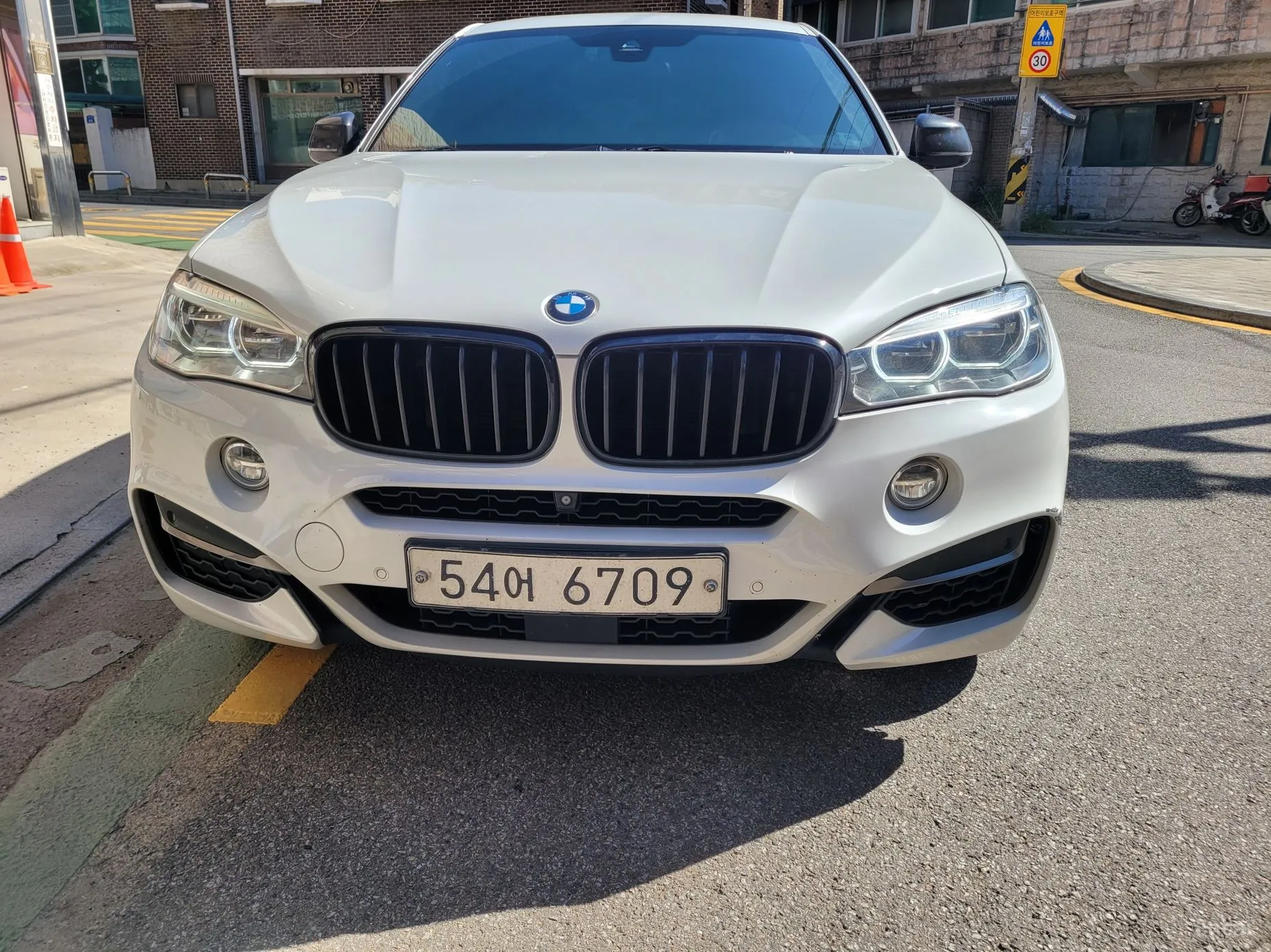 BMW X6 (F16)