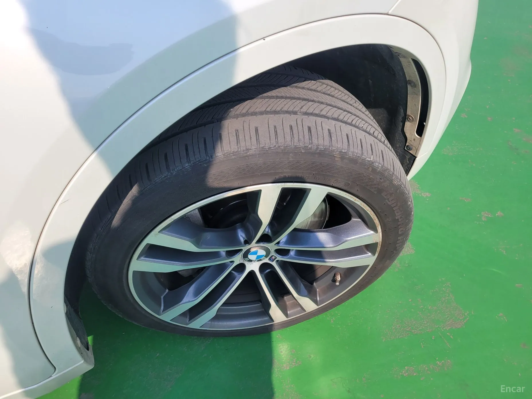 BMW X6 (F16) превью 9