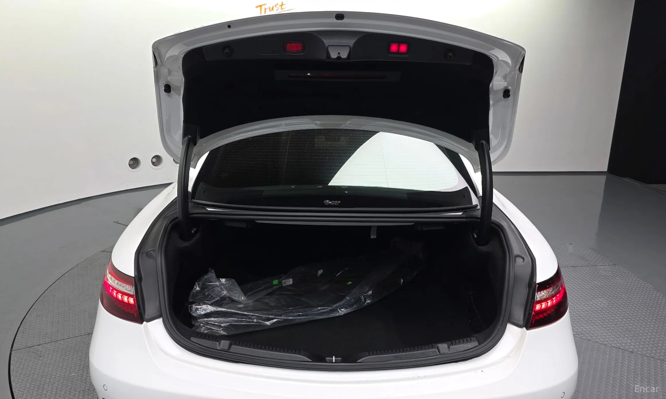 Mercedes Benz E-Class W213 превью 20