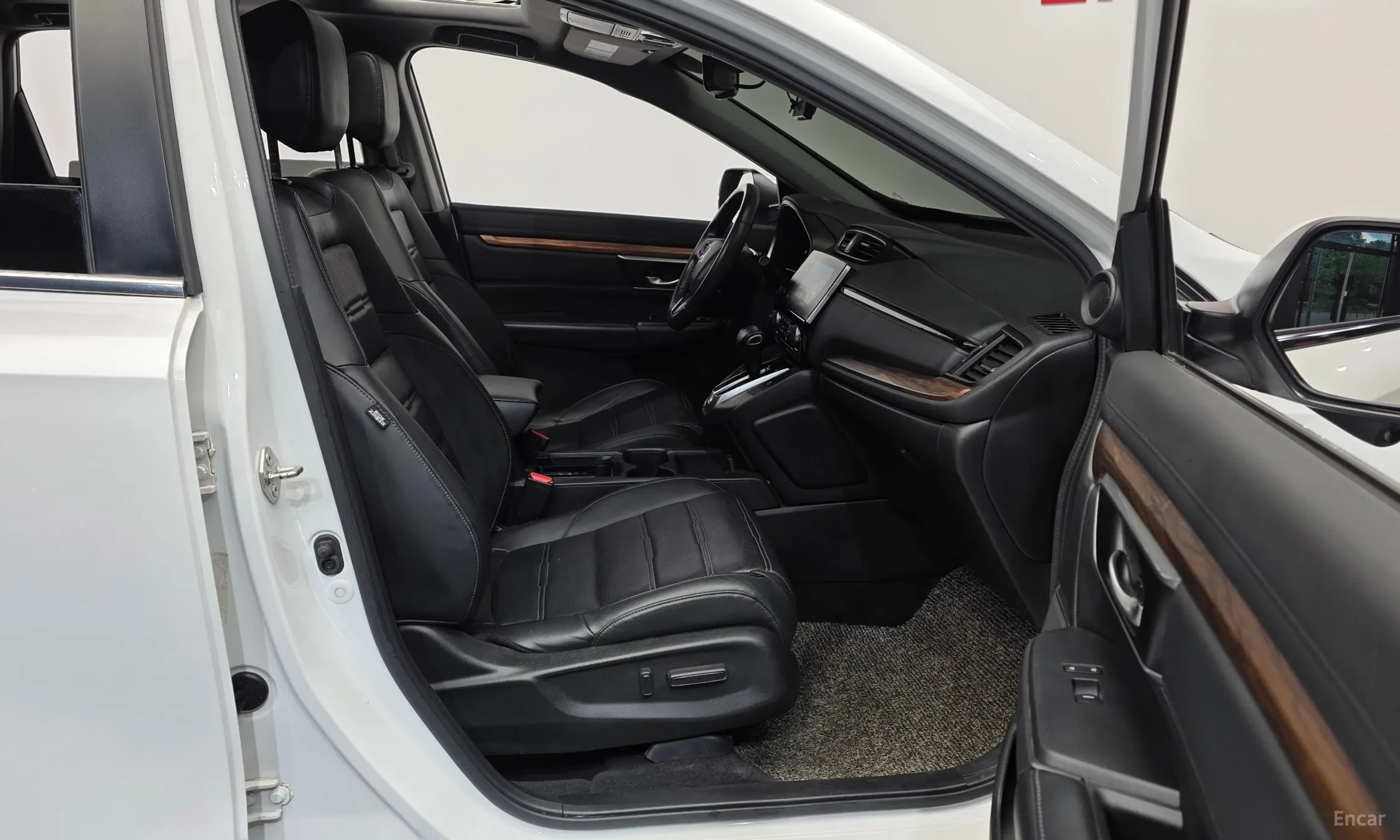 Honda CR-V 5th generation превью 11