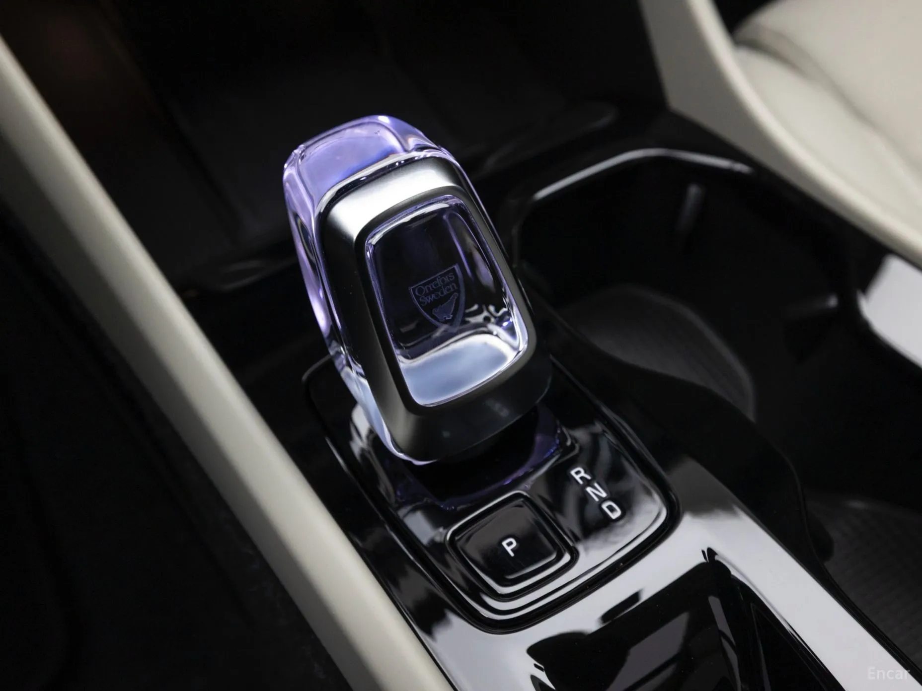 Volvo XC40 превью 9