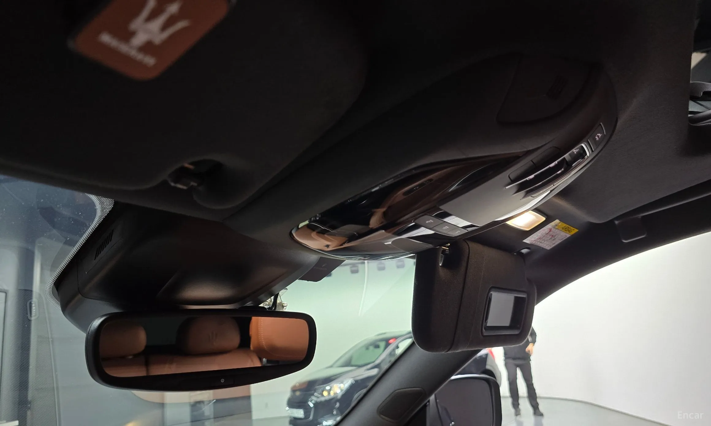 Maserati Levante превью 18