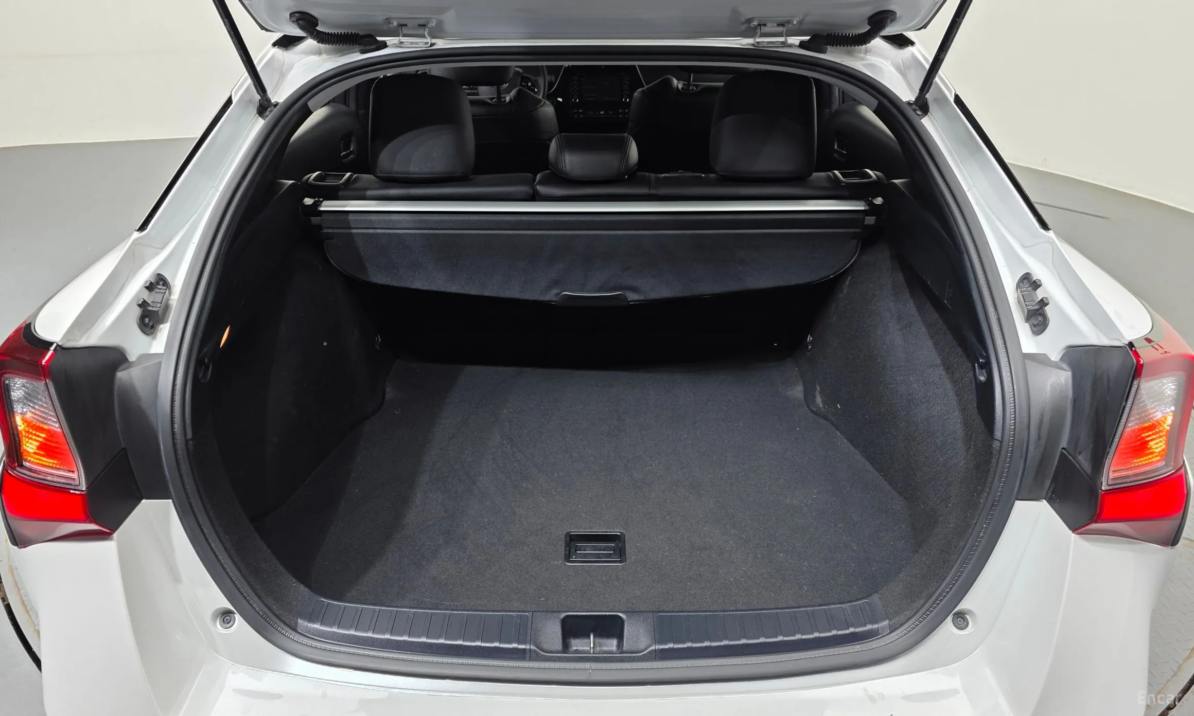 Toyota Prius 4th Generation превью 20