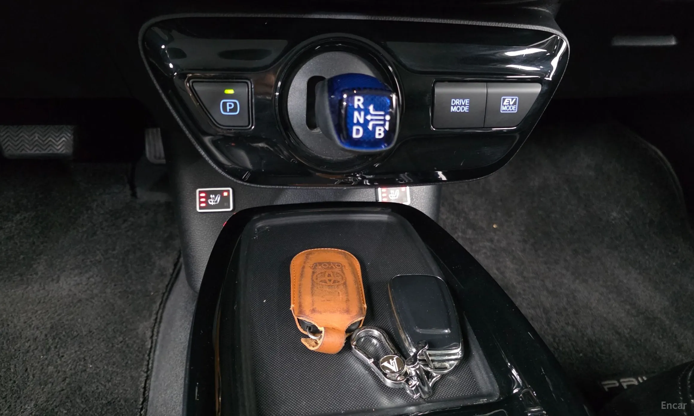 Toyota Prius 4th Generation превью 9