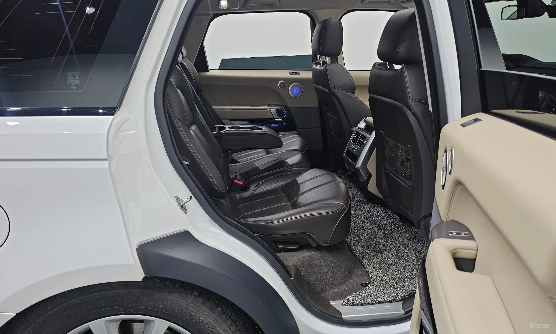 Land Rover Range Rover Sport 2nd Generation превью 11