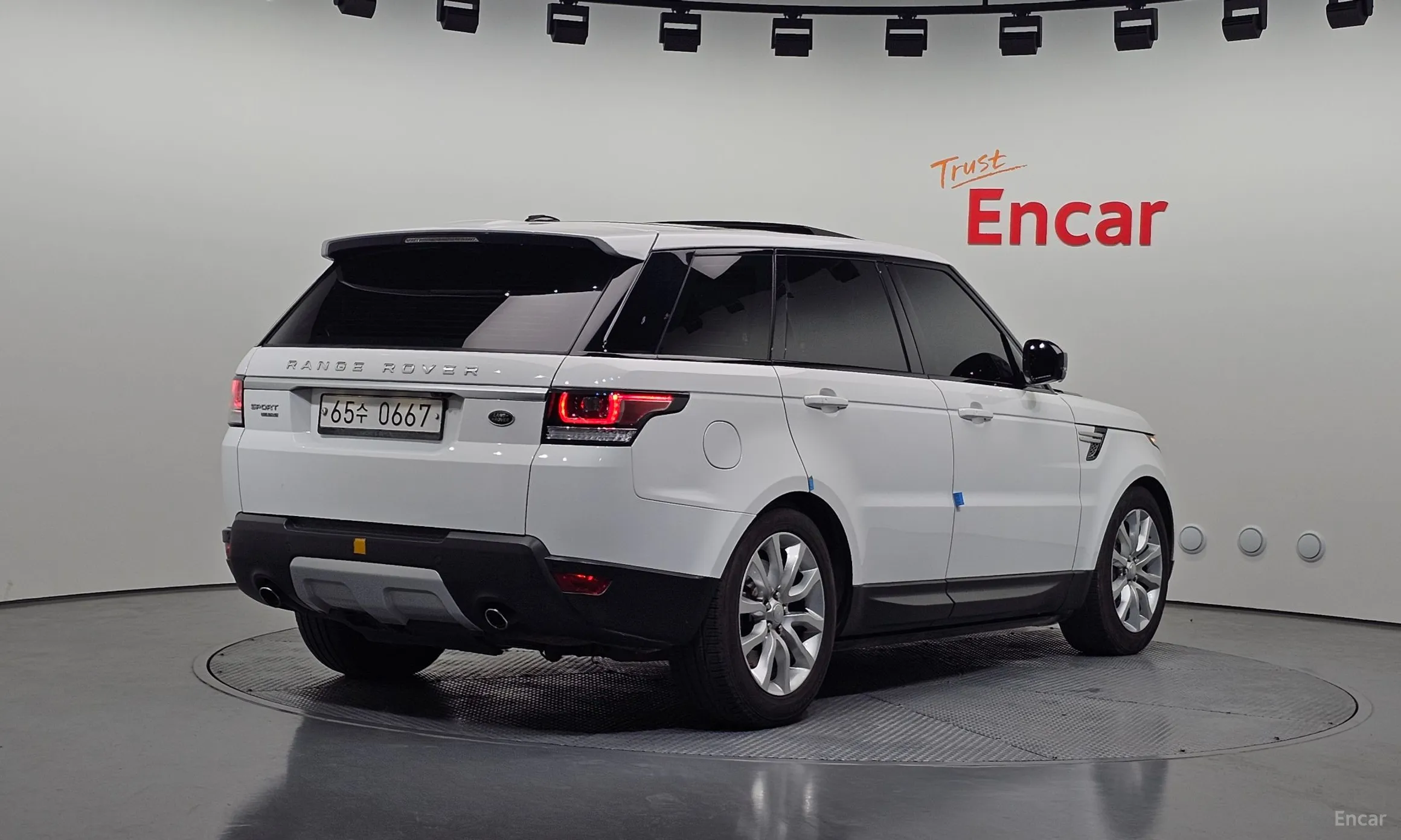 Land Rover Range Rover Sport 2nd Generation