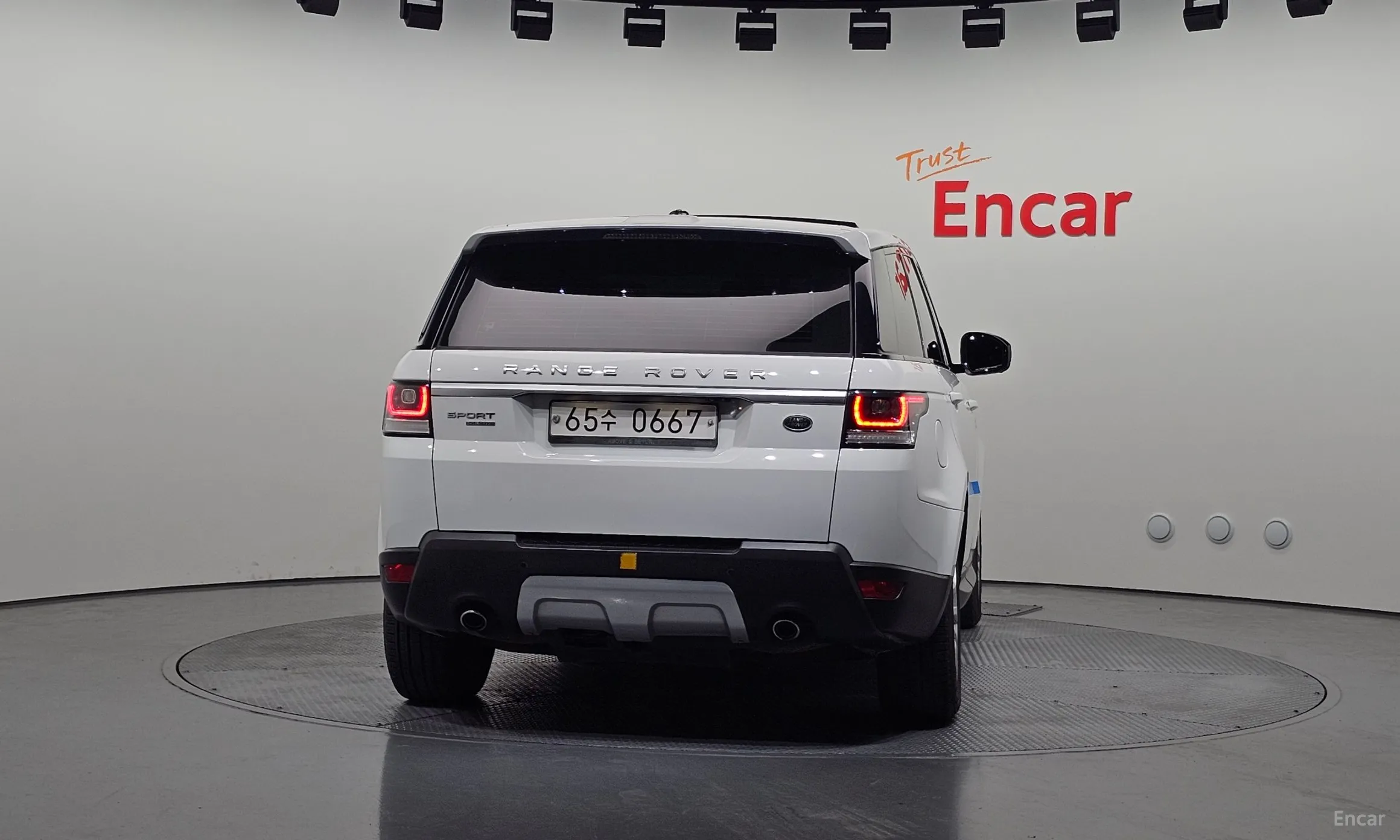 Land Rover Range Rover Sport 2nd Generation превью 4