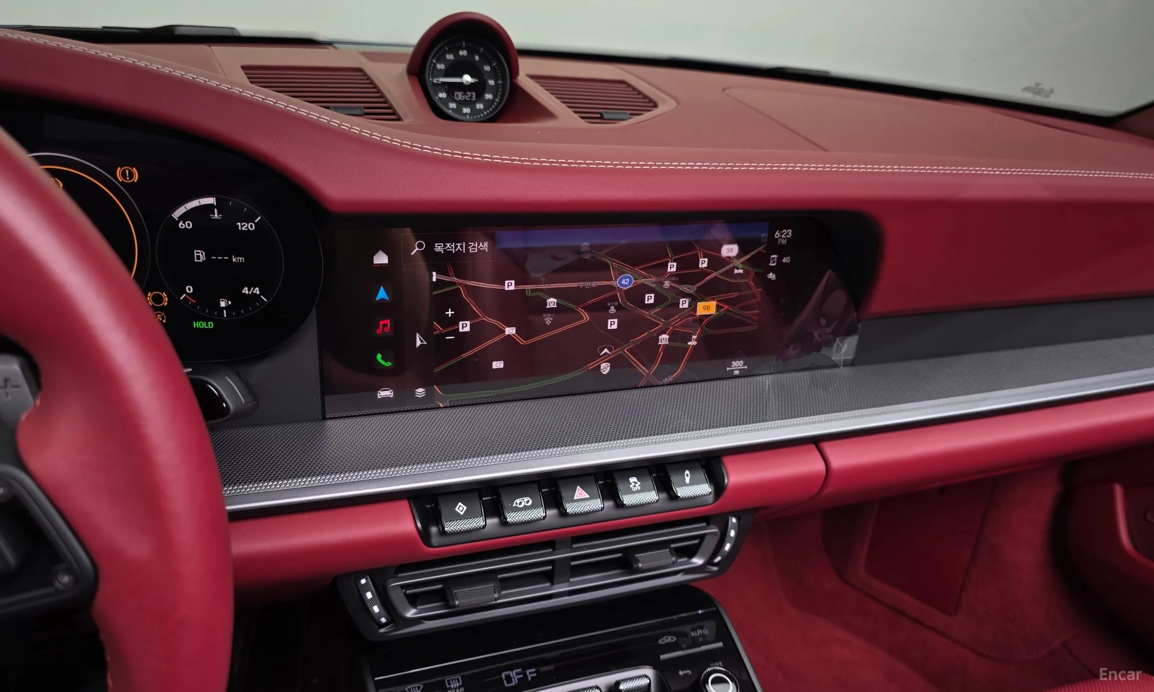 Porsche 911 (992) превью 14
