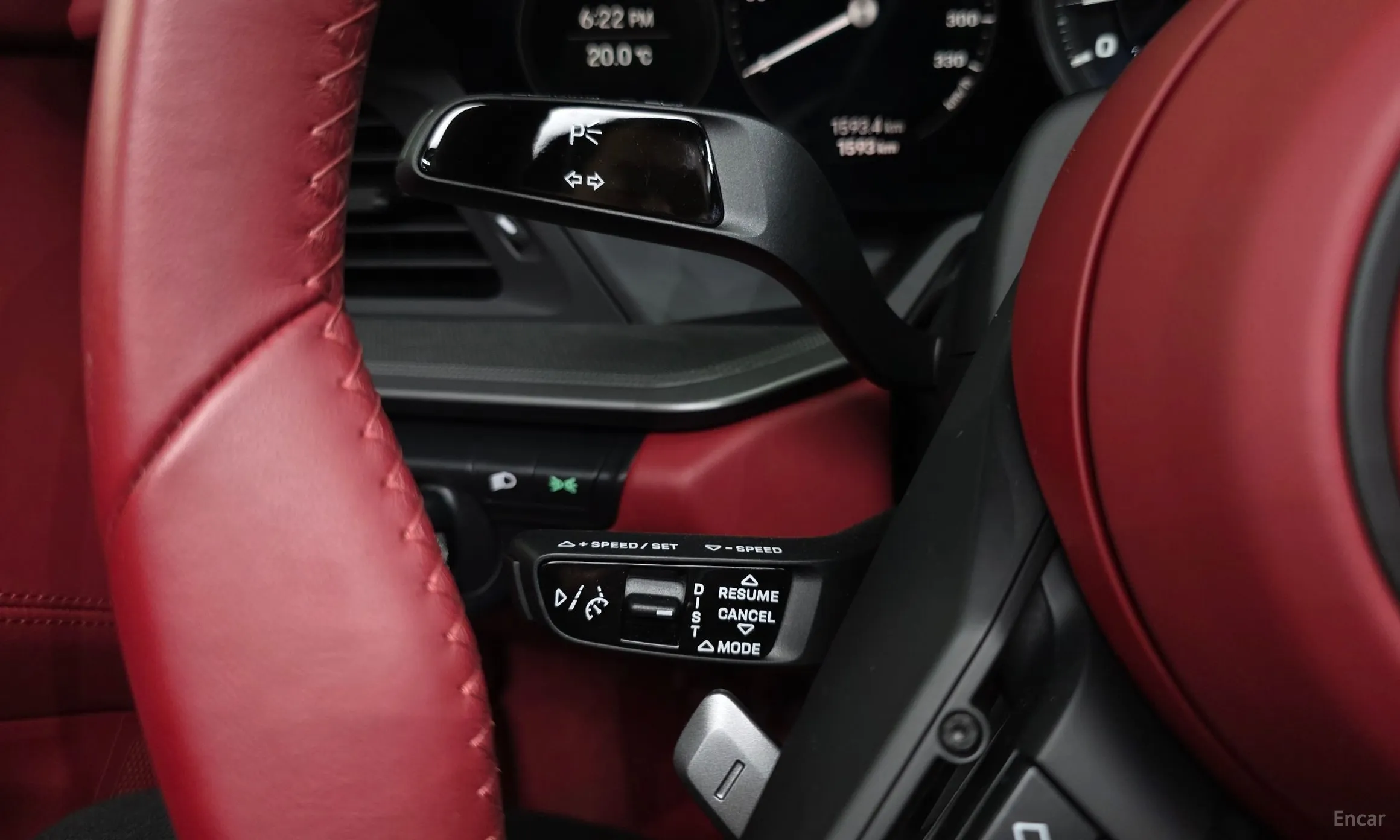 Porsche 911 (992) превью 18