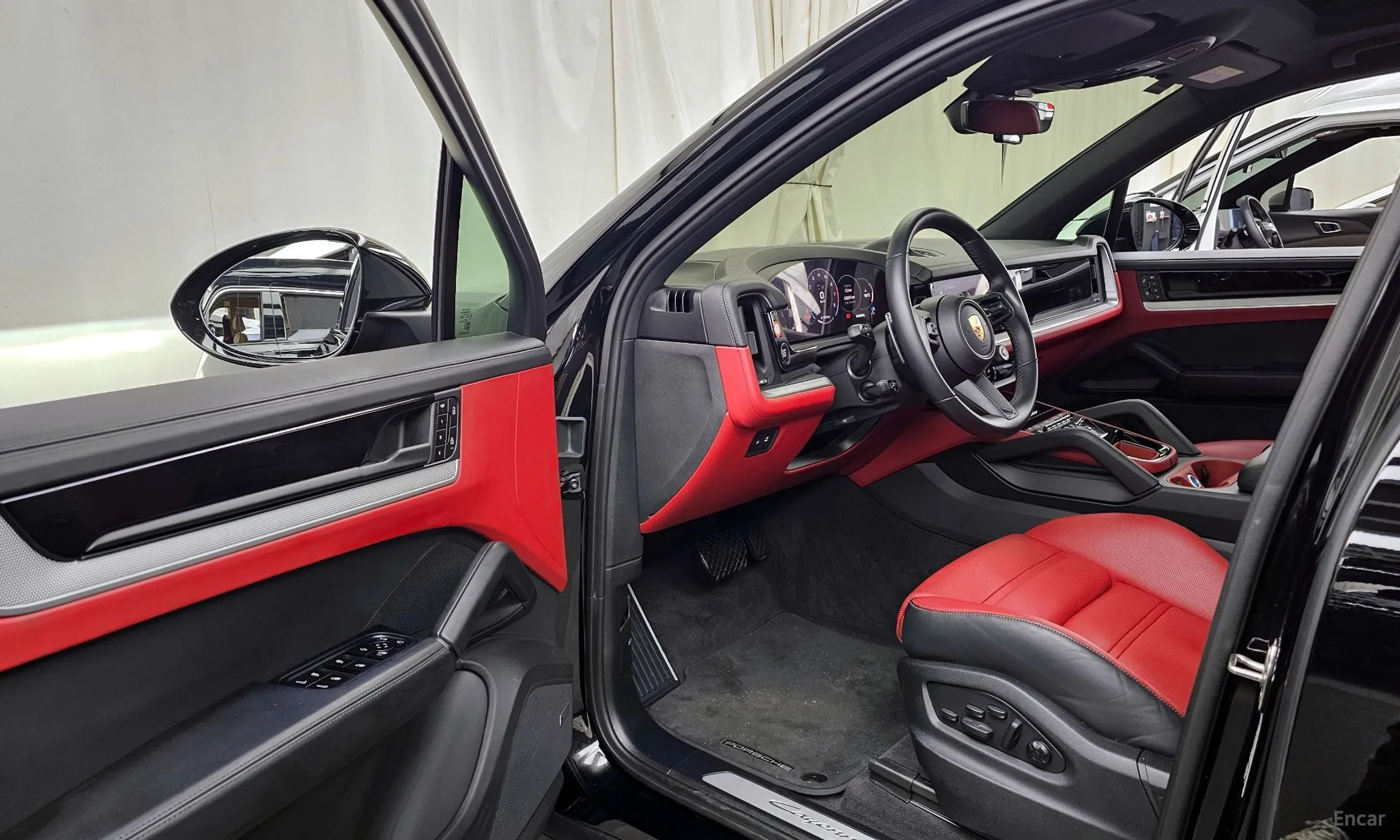 Porsche Cayenne (PO536) превью 10
