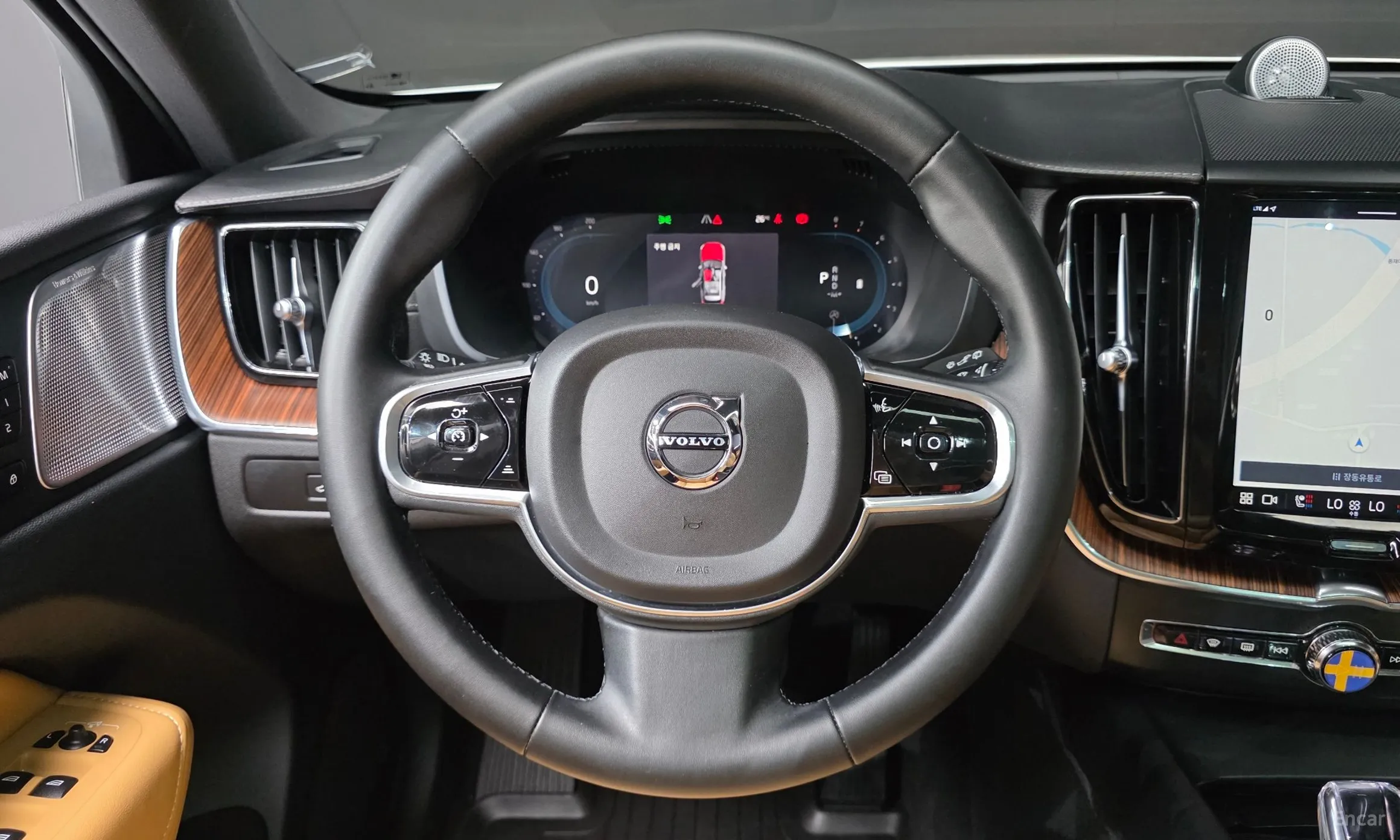 Volvo XC60 Gen 2 превью 15