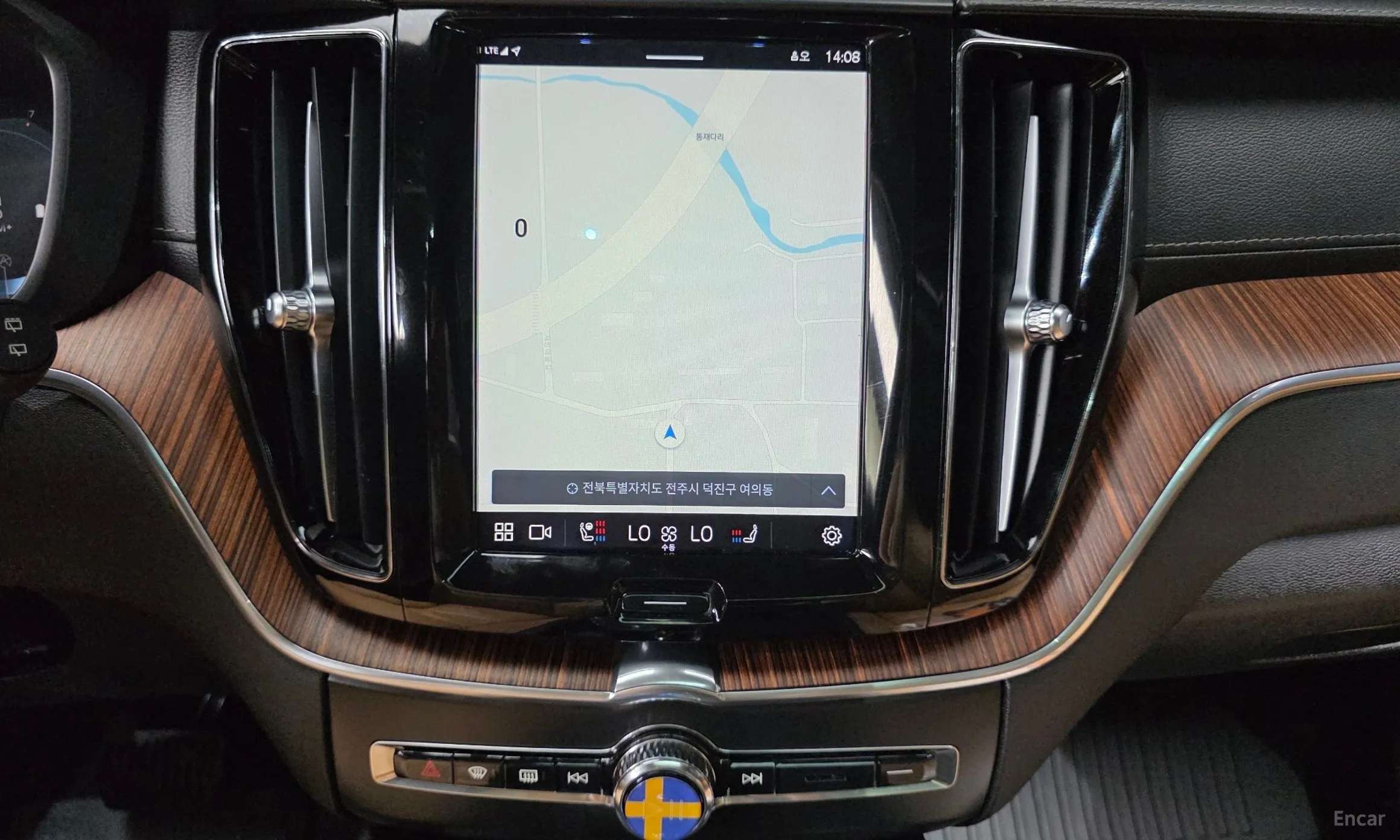 Volvo XC60 Gen 2 превью 17