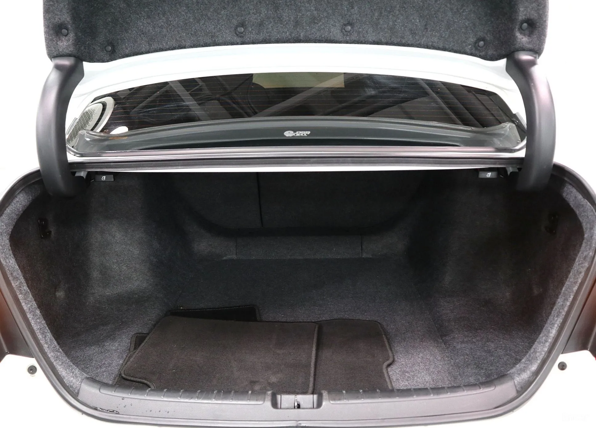Honda Accord 10th Generation превью 12