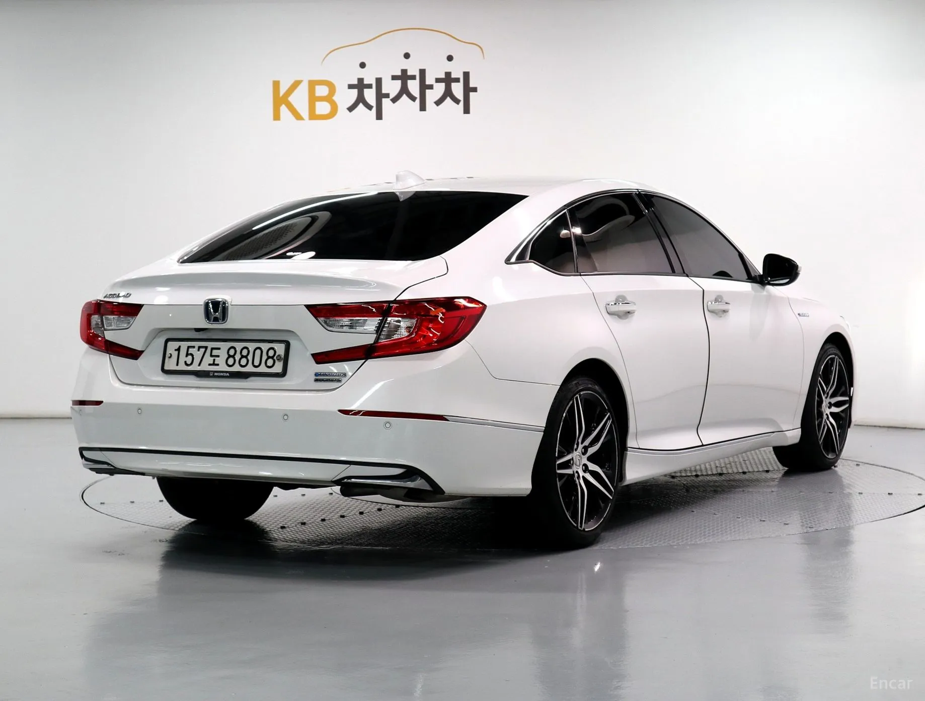 Honda Accord 10th Generation превью 2