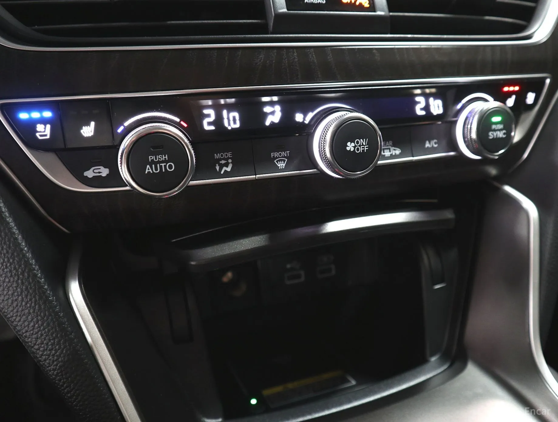 Honda Accord 10th Generation превью 16