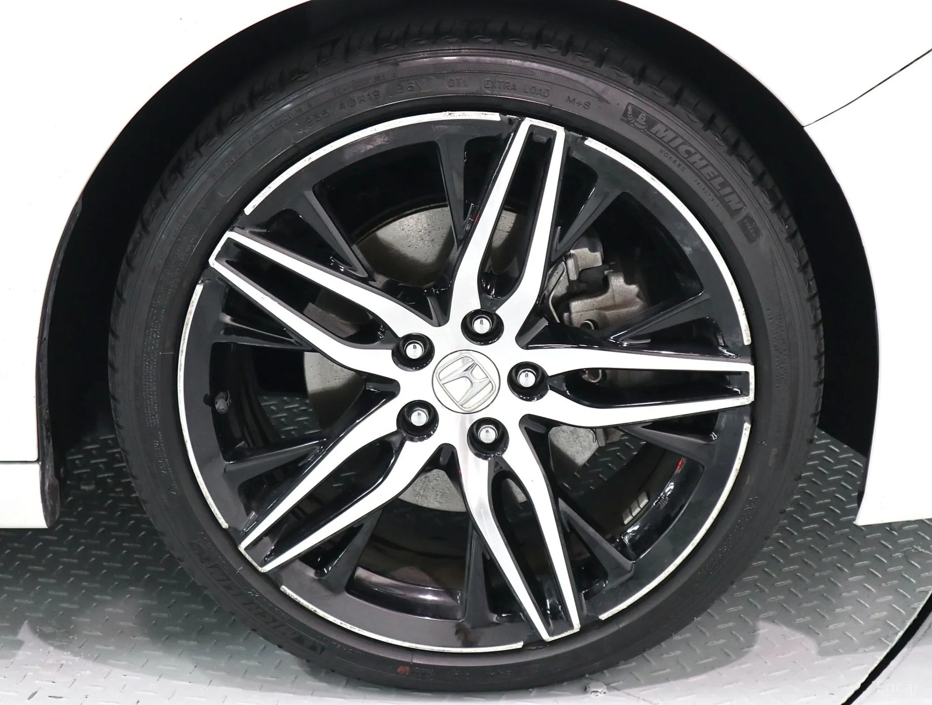 Honda Accord 10th Generation превью 5